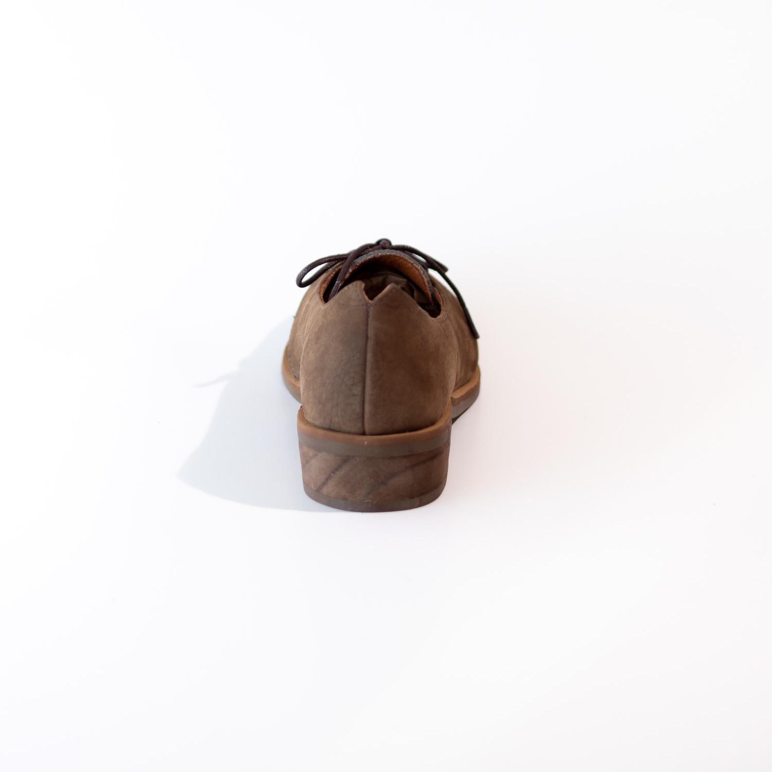 Zapato Mujer / Indira Taupe Metálico-4