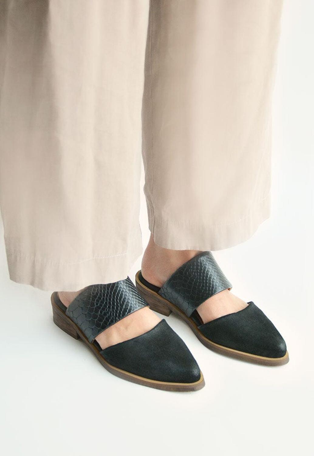Babucha Mujer De Cuero Gaviota Negro C46-5