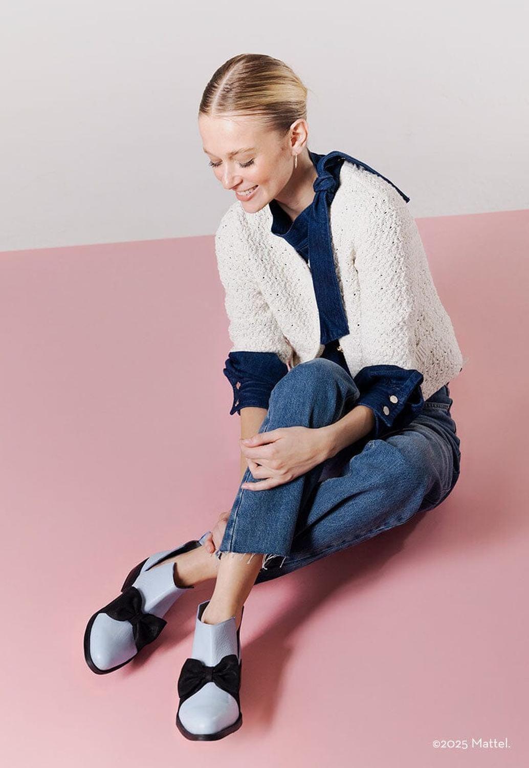 Botin Barbie De Cuero Mollie Negro Celeste C2-6