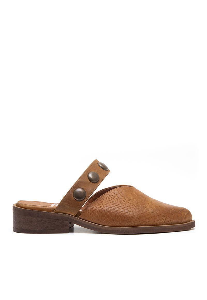 Babucha De Cuero Pibi C36 Camel Giani Dafirenze-0