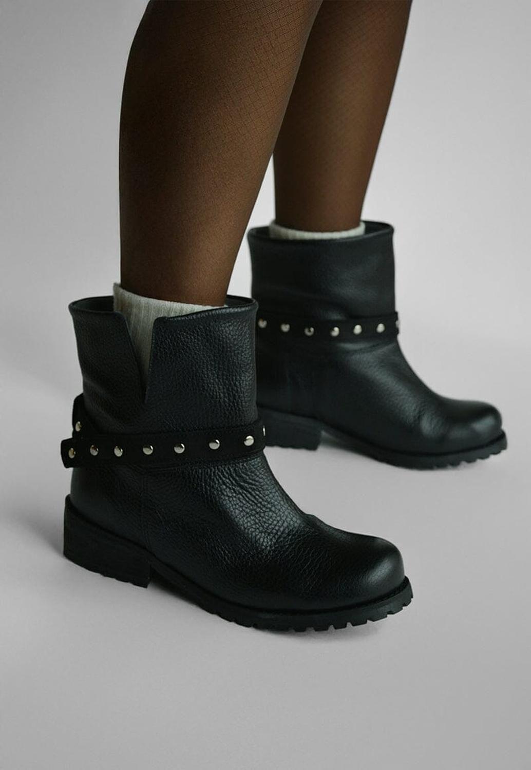 Bota Mujer De Cuero Rita Negro C1-5
