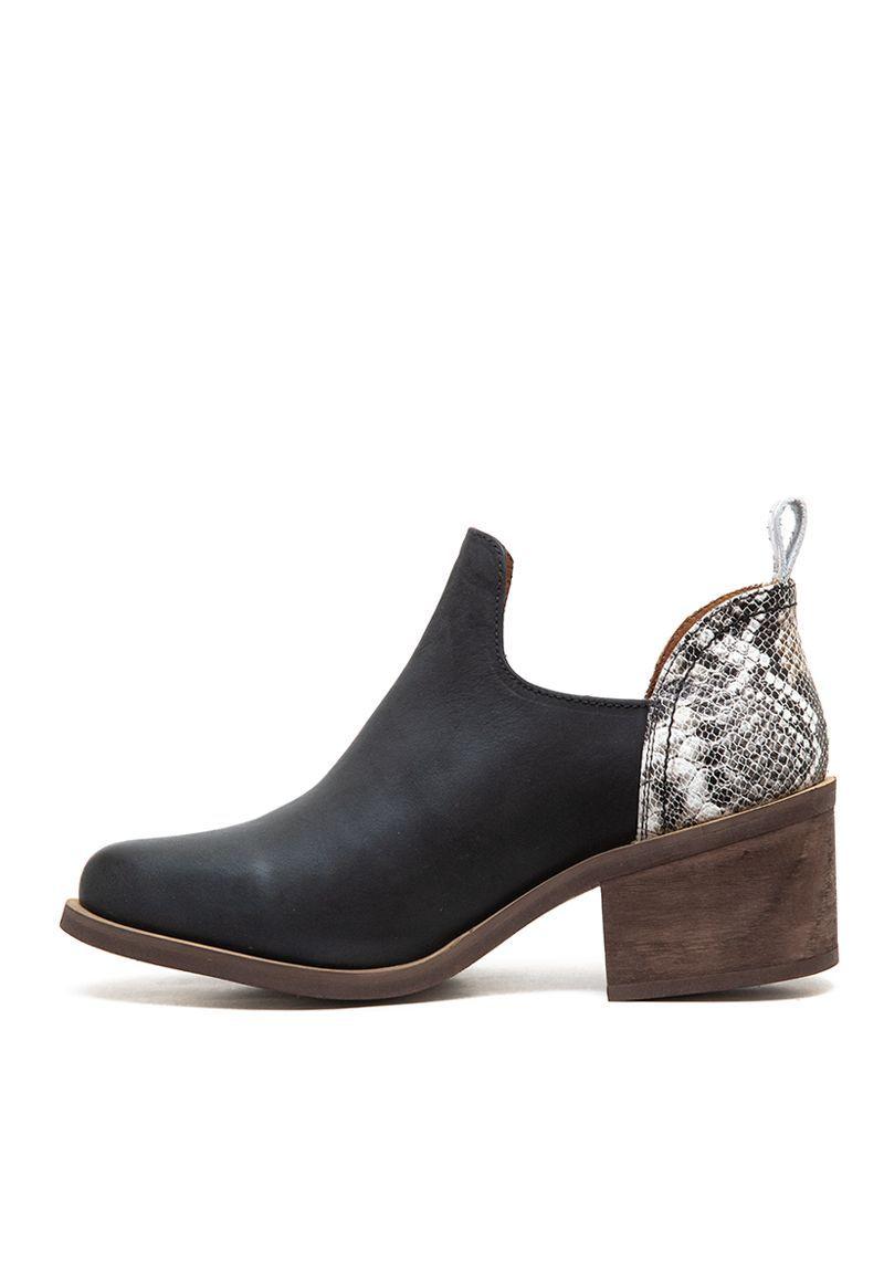 Botin De Cuero Petra C1 Negro Giani Dafirenze-4