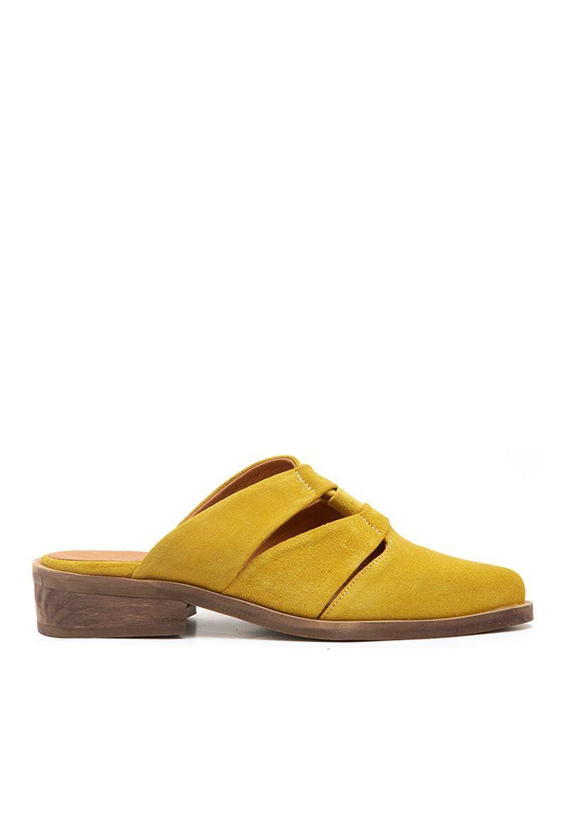 Babucha De Cuero Sequoia C3 Amarillo Giani Dafirenze-0