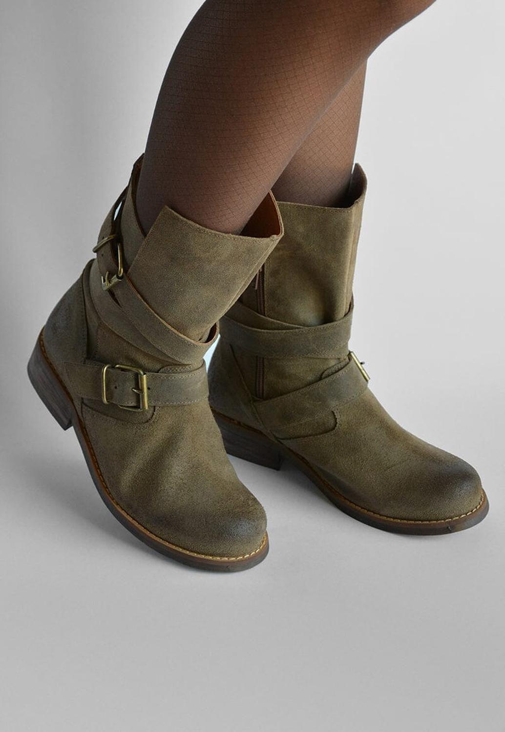 Bota Mujer De Cuero Paola Verde C6-0