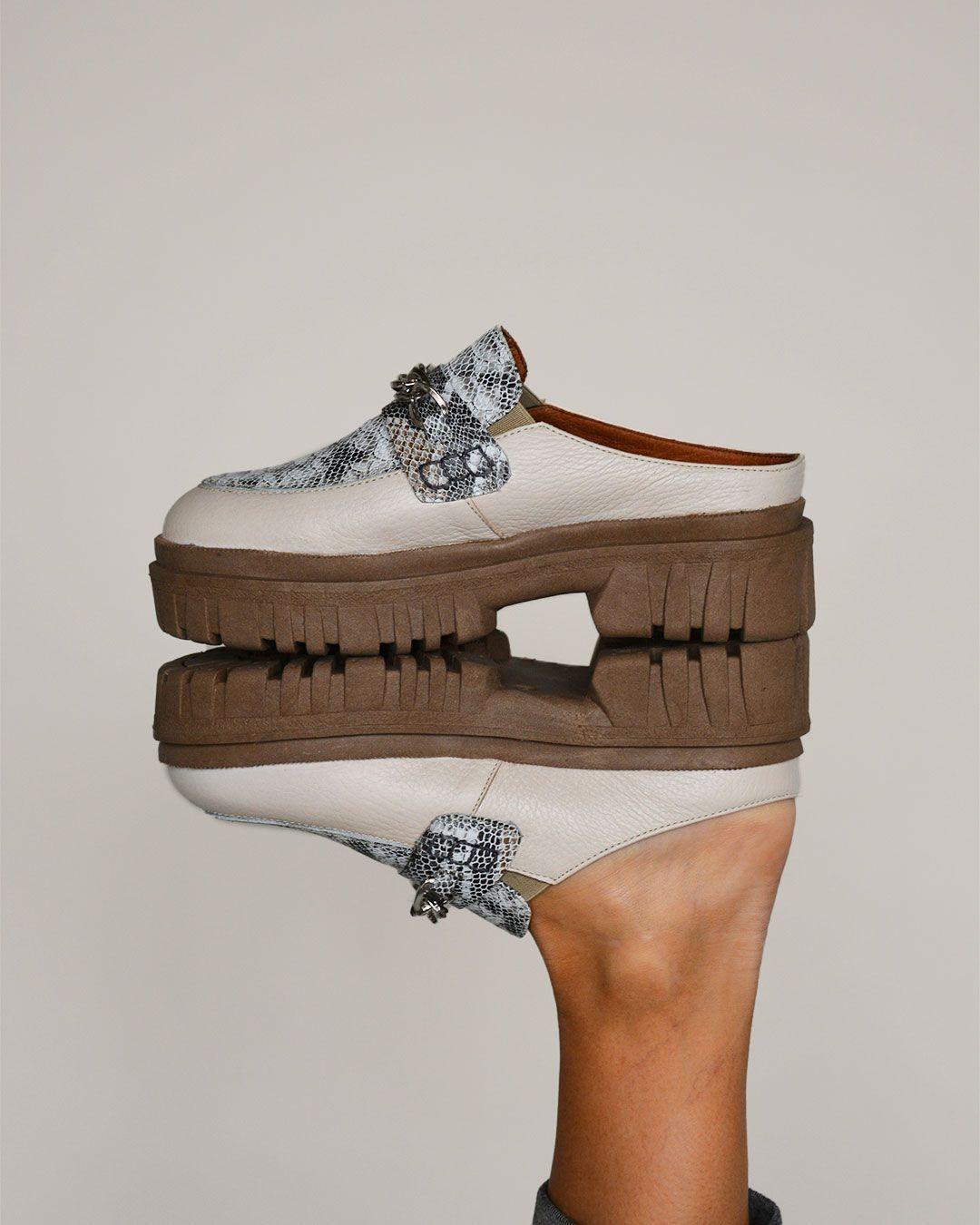 Mocasin De Cuero Aromo C2 Beige Giani Dafirenze-1