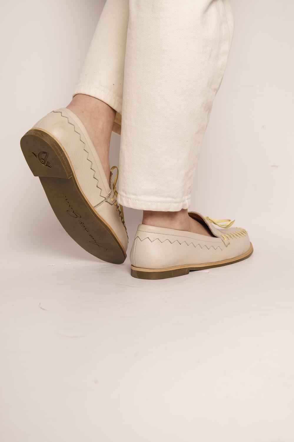 Mocasin Cuero Mujer  Delta Beige Amarillo-6