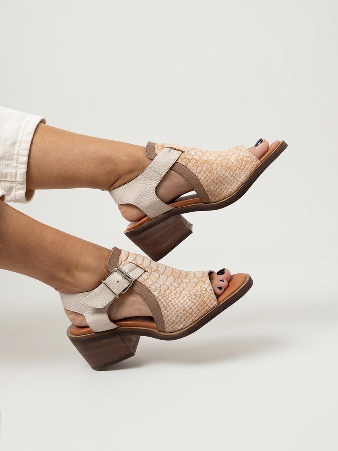 Sandalia Cuero Mujer Guanay Beige-3
