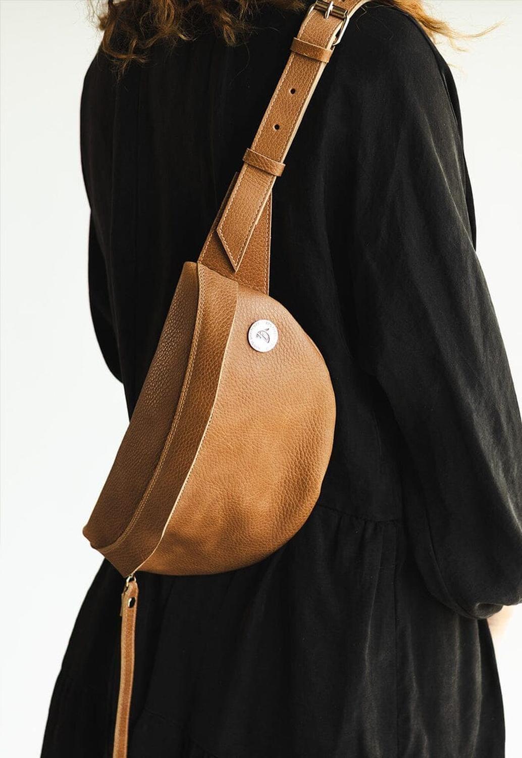 Banano Mujer / Lina Camel-0