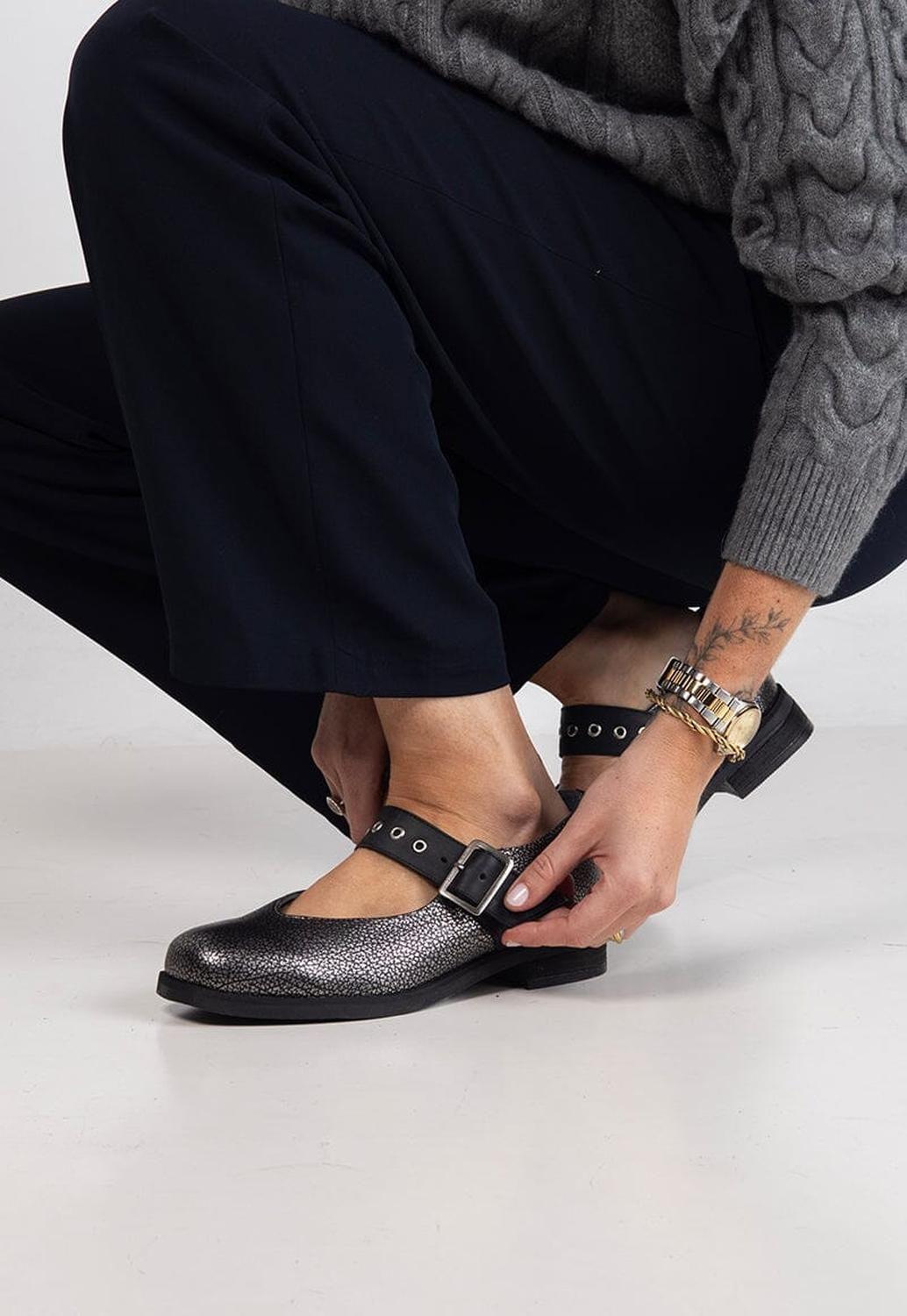 Zapato Mujer / Malala Plata-5