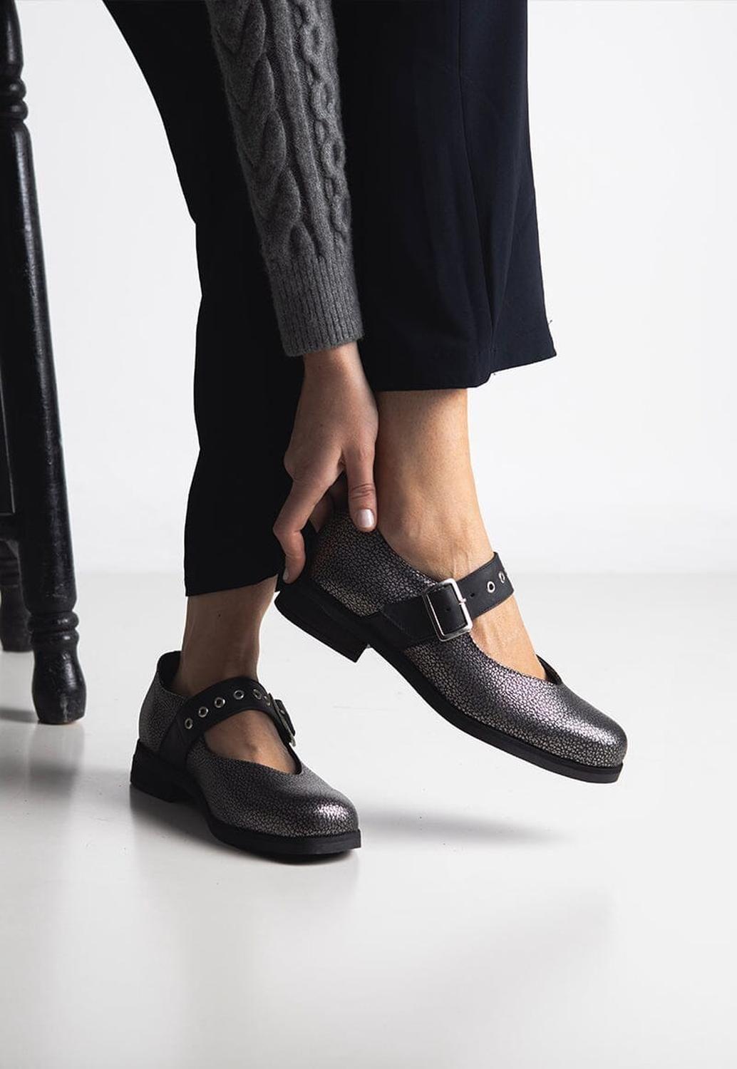 Zapato Mujer / Malala Plata-6