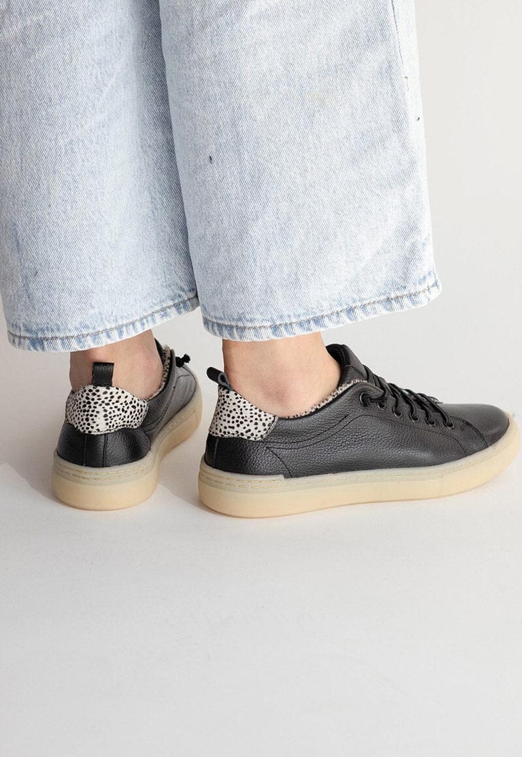 Zapatilla Mujer / Violeta Negro-2