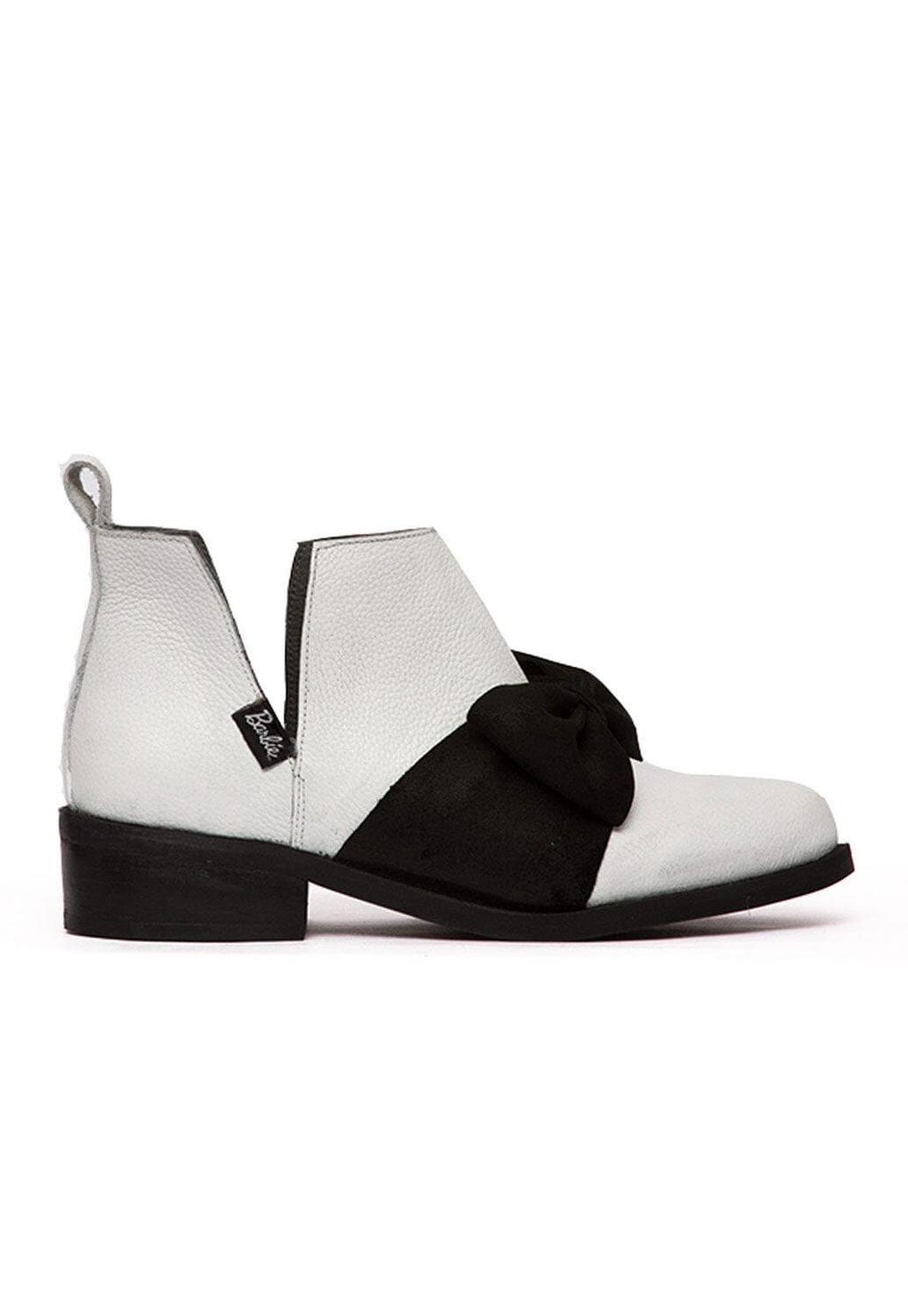 Botin Barbie De Cuero Mollie Negro Blanco C1-0