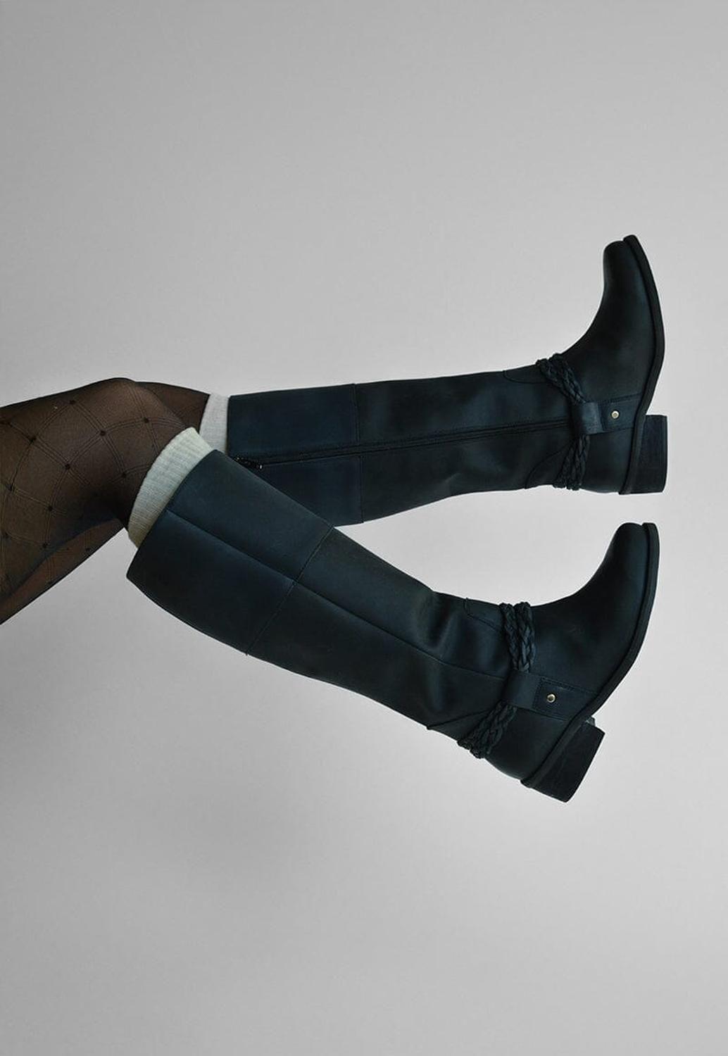 Bota Mujer De Cuero Betty Negro C1-6