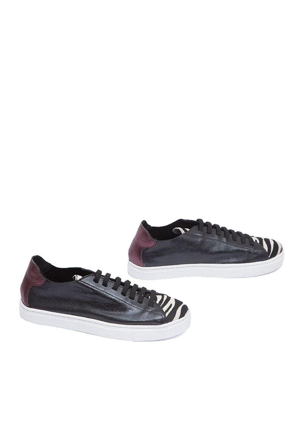 Zapatilla Mujer De Cuero Roques Negro C1-5