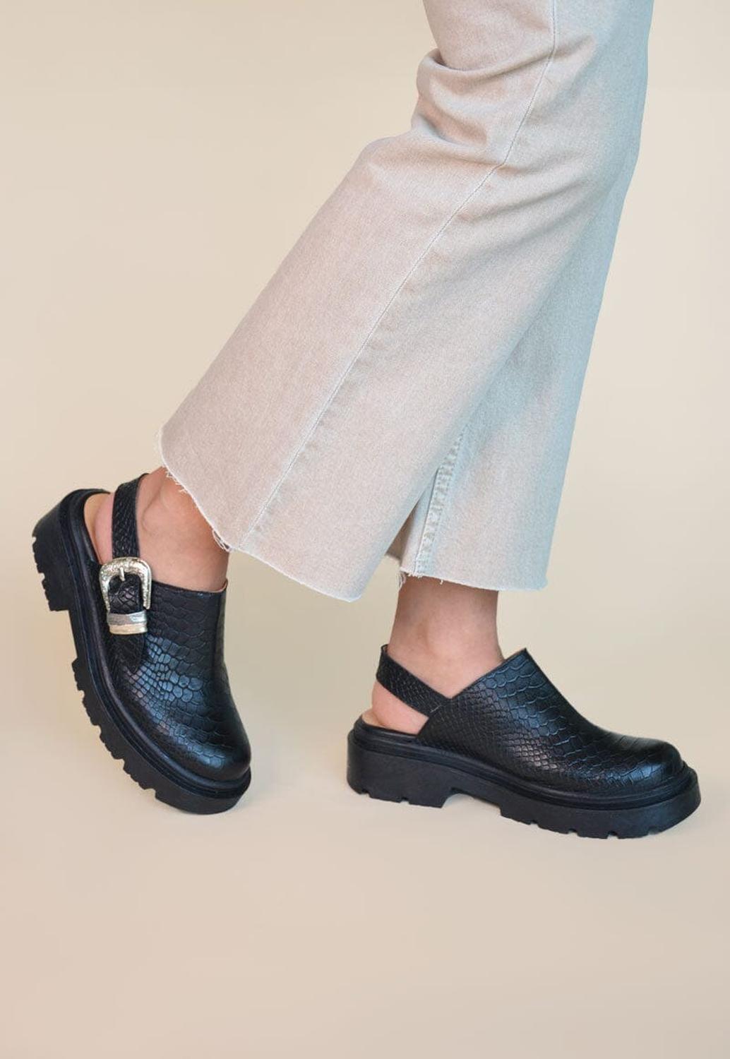 Babucha Mujer / Sara Negro-6