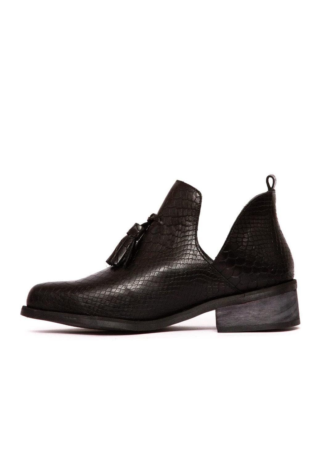 Botin Mujer De Cuero Adriana Negro C8-3