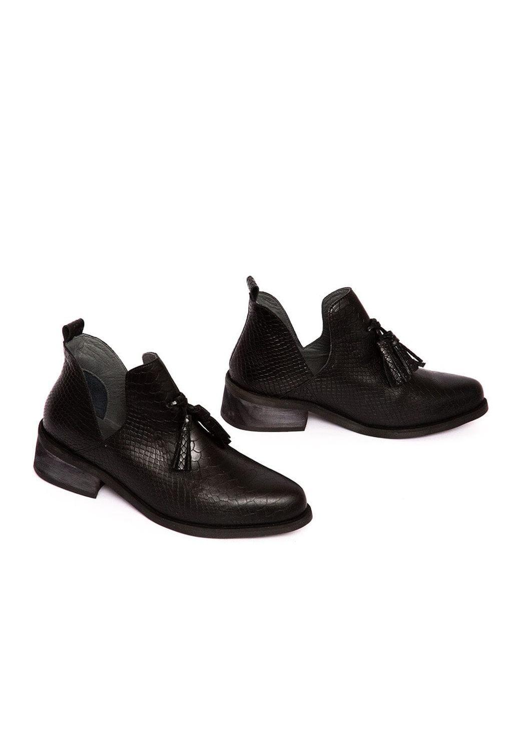 Botin Mujer De Cuero Adriana Negro C8-5