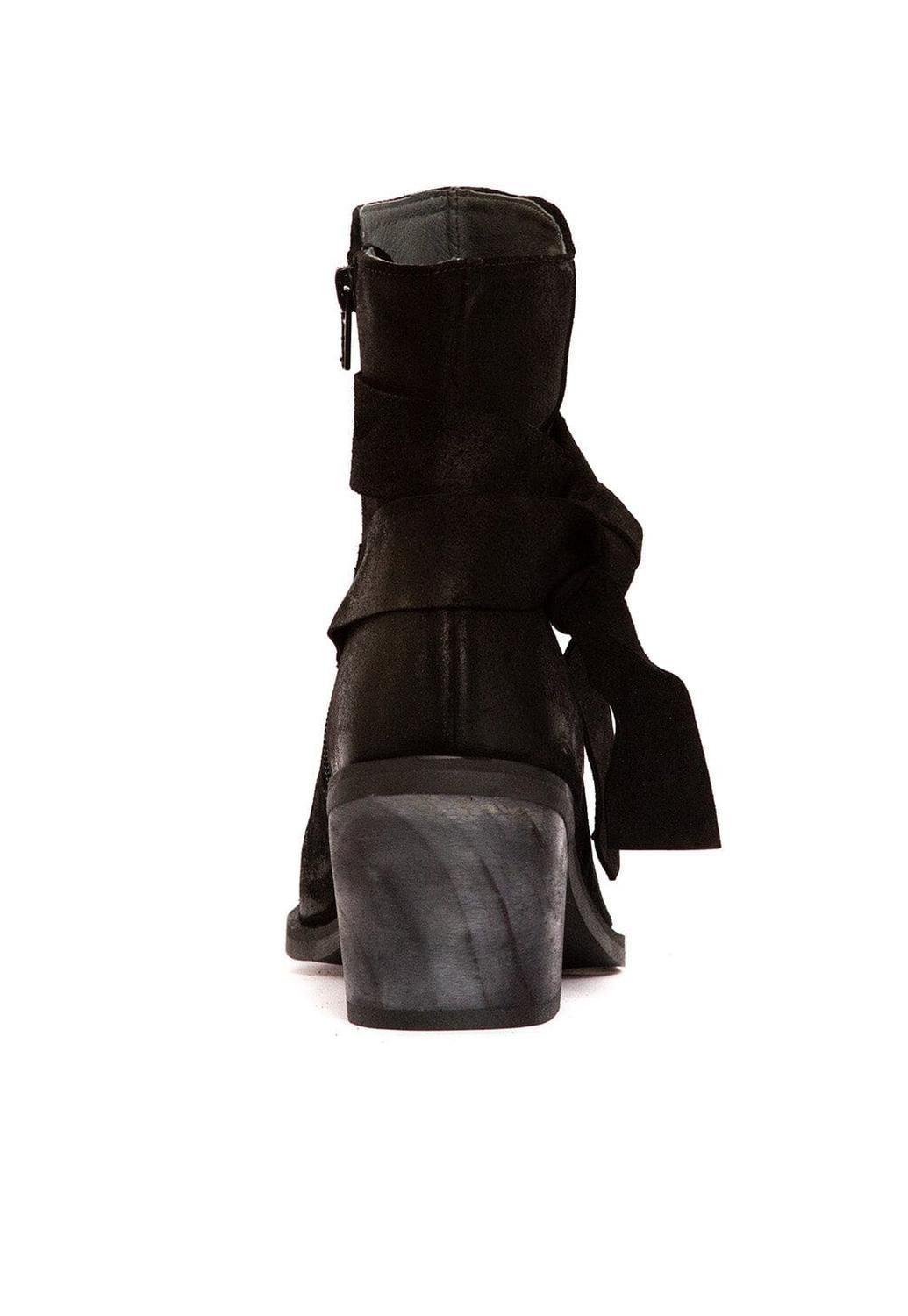 Botin Mujer De Cuero Makira Negro C10-4