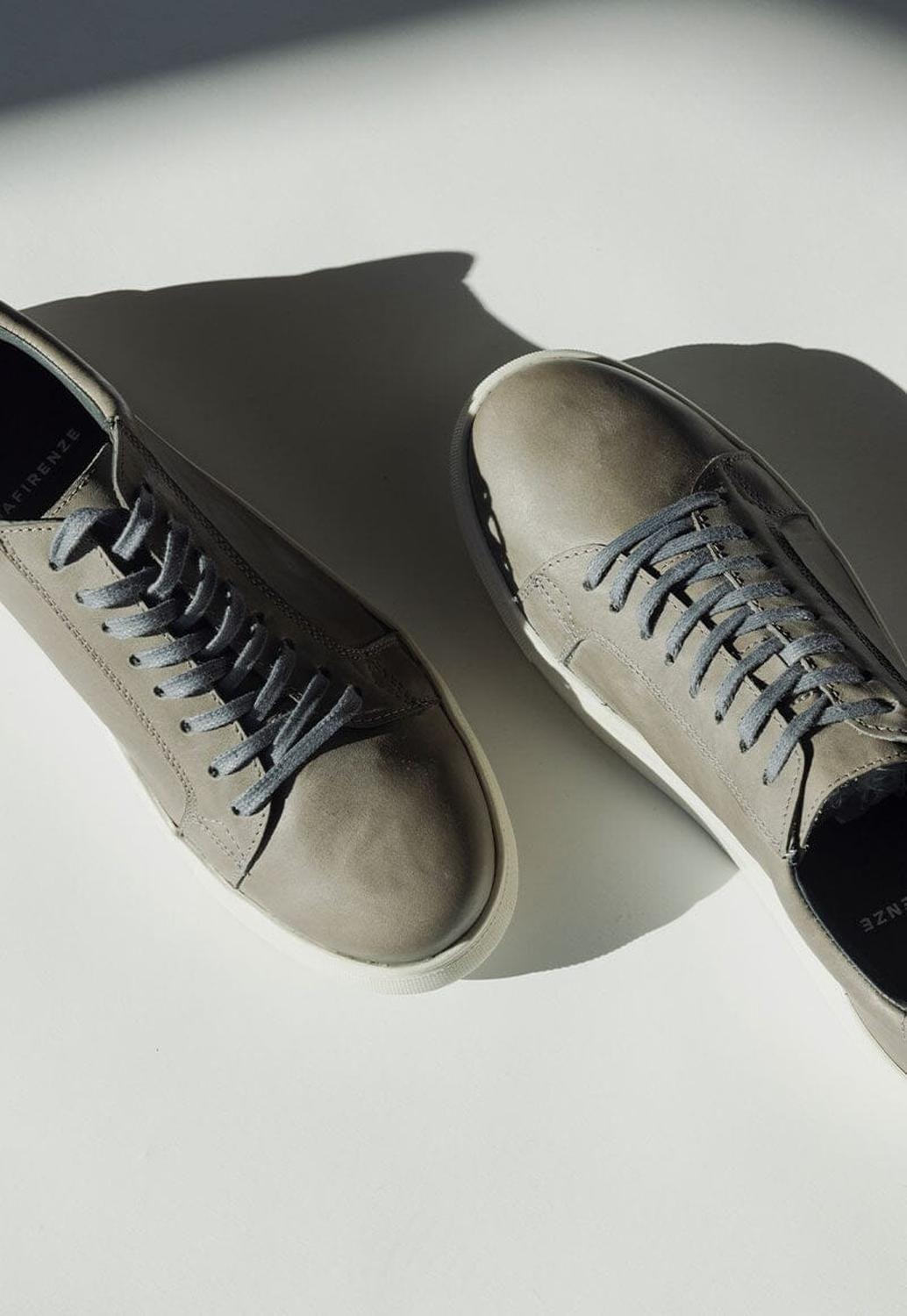 Zapatilla Hombre De Cuero Landa Gris C2-7