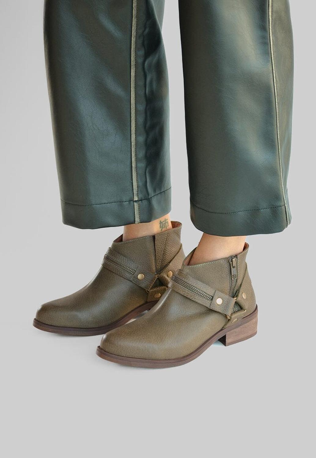 Botin Mujer De Cuero Margot Verde C10-6