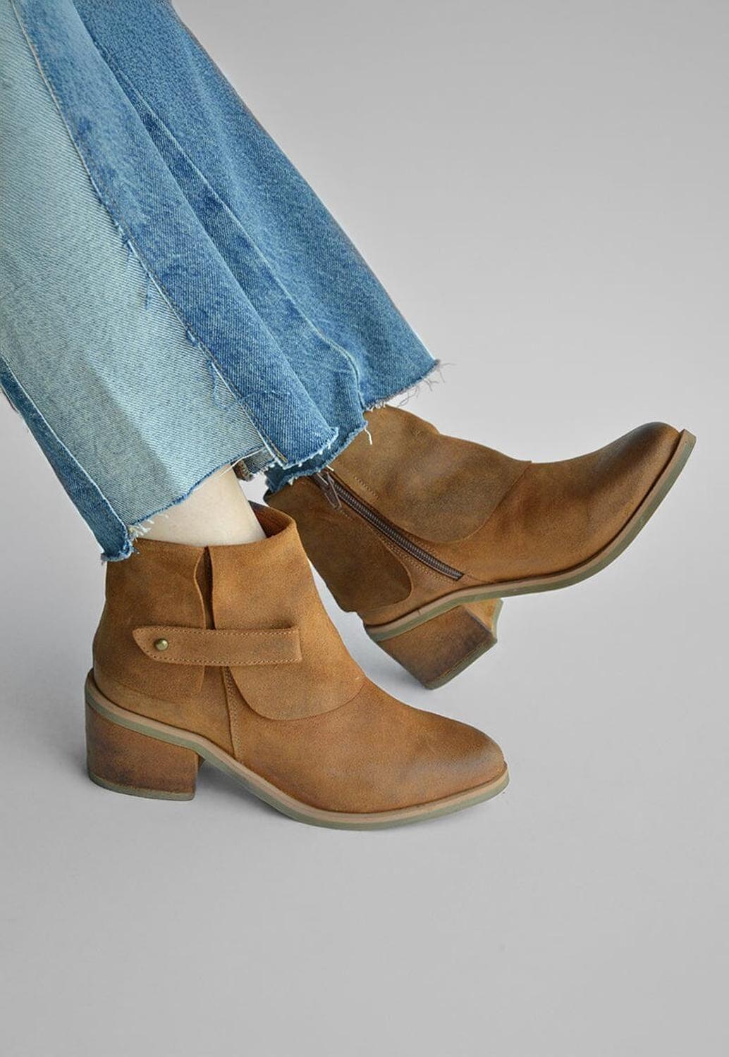 Botin Mujer De Cuero Nadia Camel C2-7