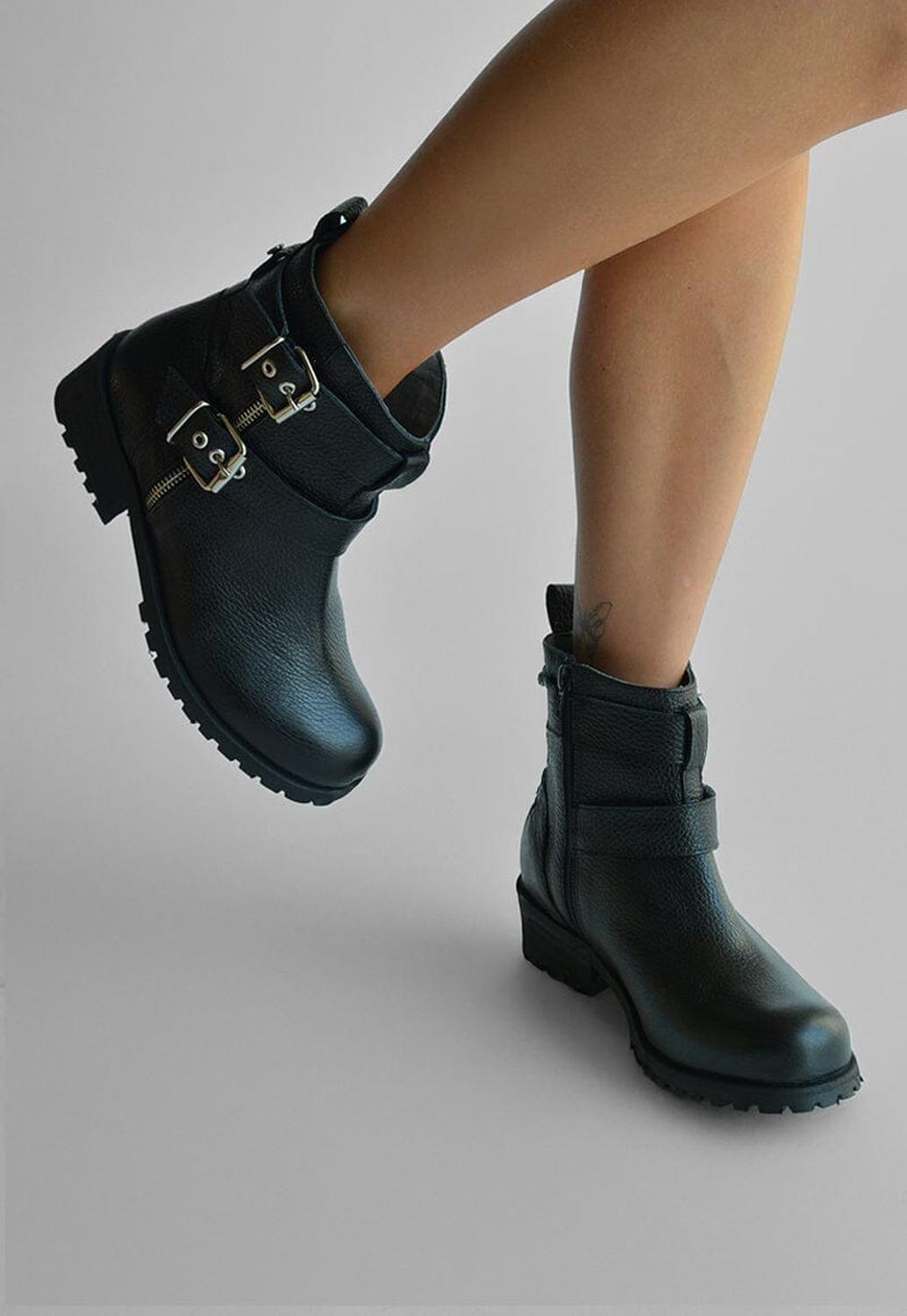 Botin Mujer De Cuero Sally Negro C1-5