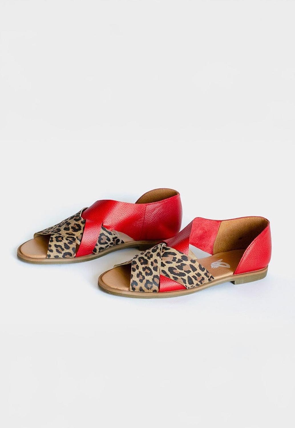 Sandalia Mujer / Socaire Leopardo Rojo-4