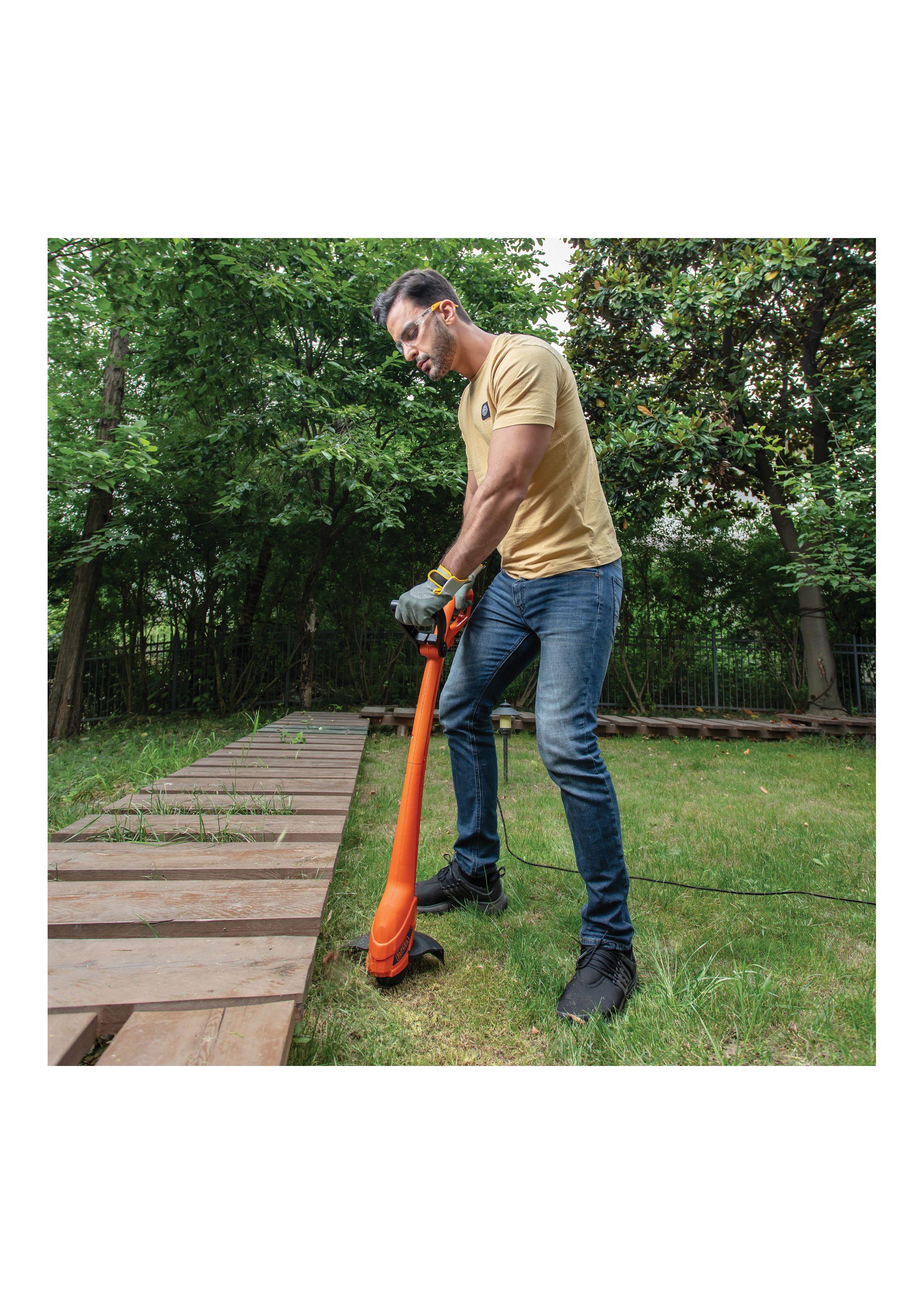Orilladora De Pasto 9" 350W BLACK+DECKER GL350-3