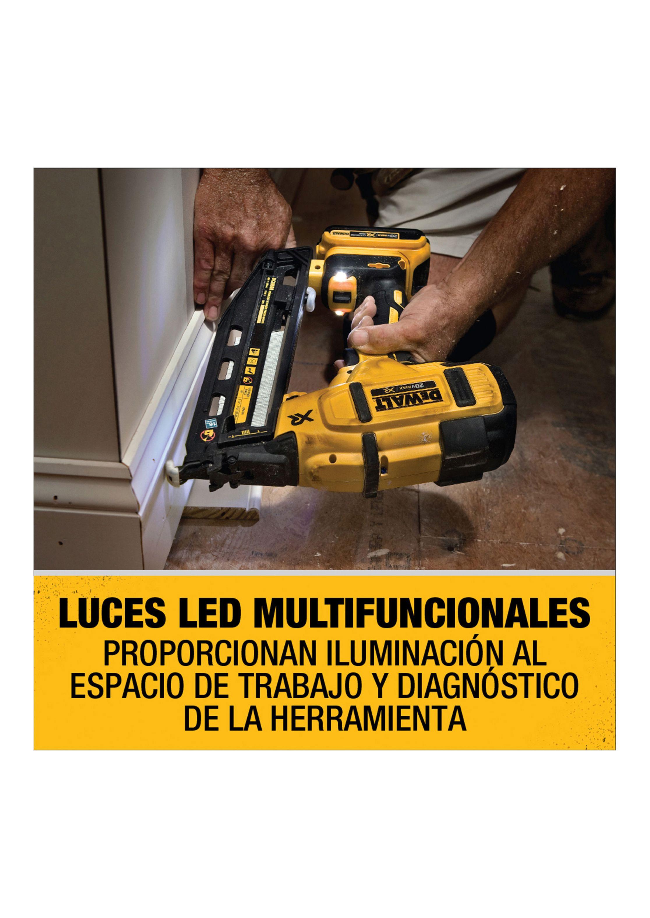 Clavadora de acabado angular 20V Sin Batería DEWALT DCN660B-3