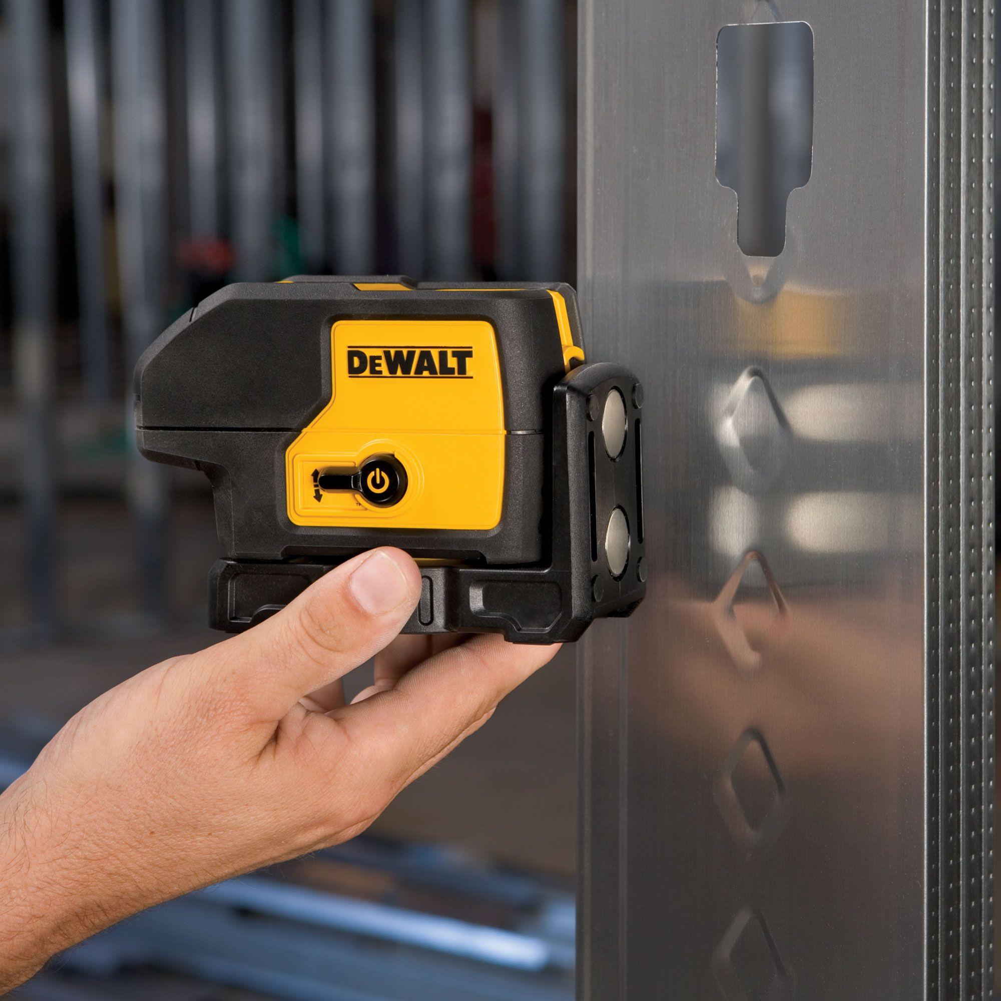 Nivel Láser autonivelante 3 haces 30m-4