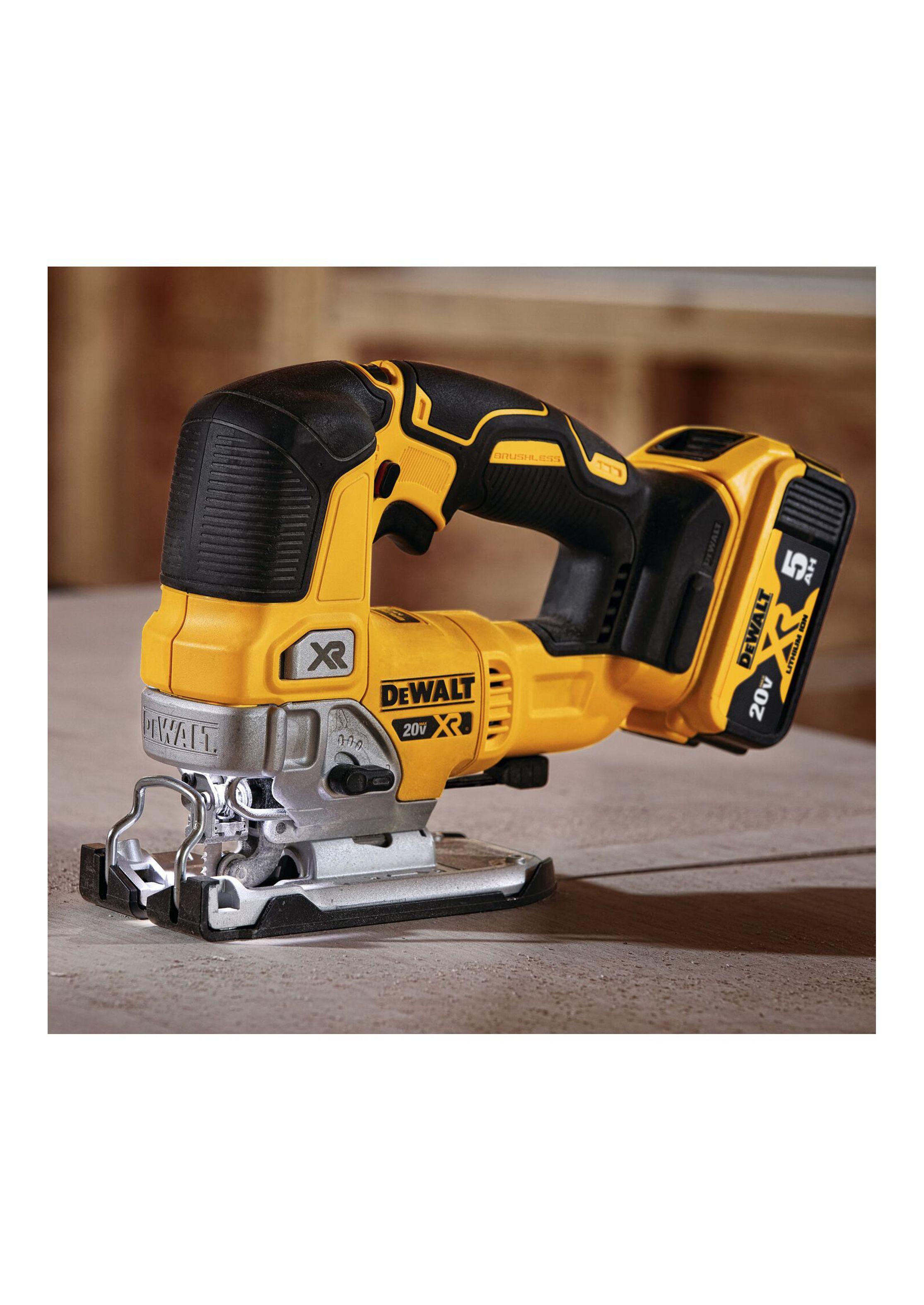 Kit Taladro Percutor + Sierra Caladora 20V DEWALT DCK249M1-5
