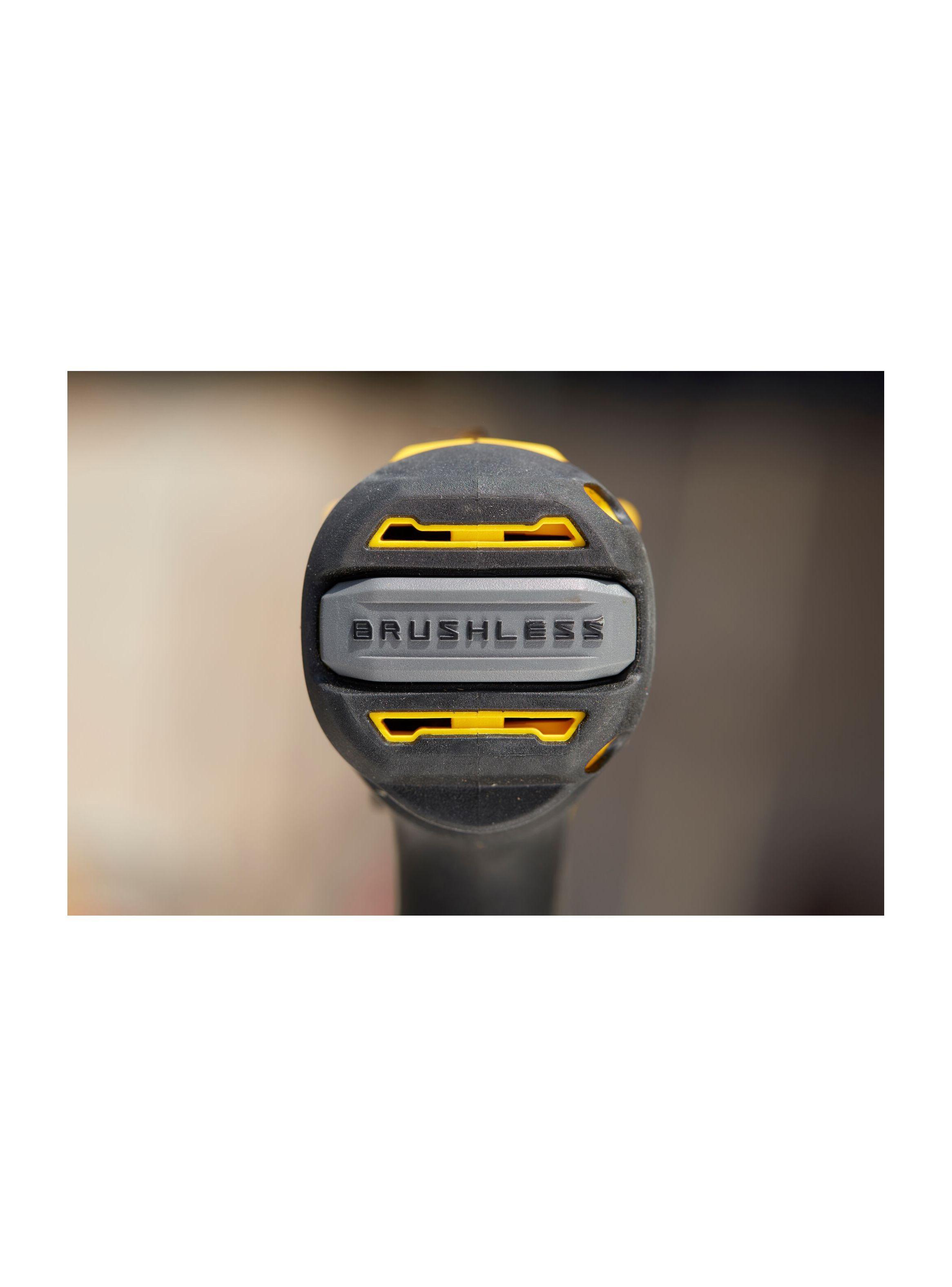 Taladro percutor 1/2" 20V BRUSHLESS STANLEY SBD710B-B3-3