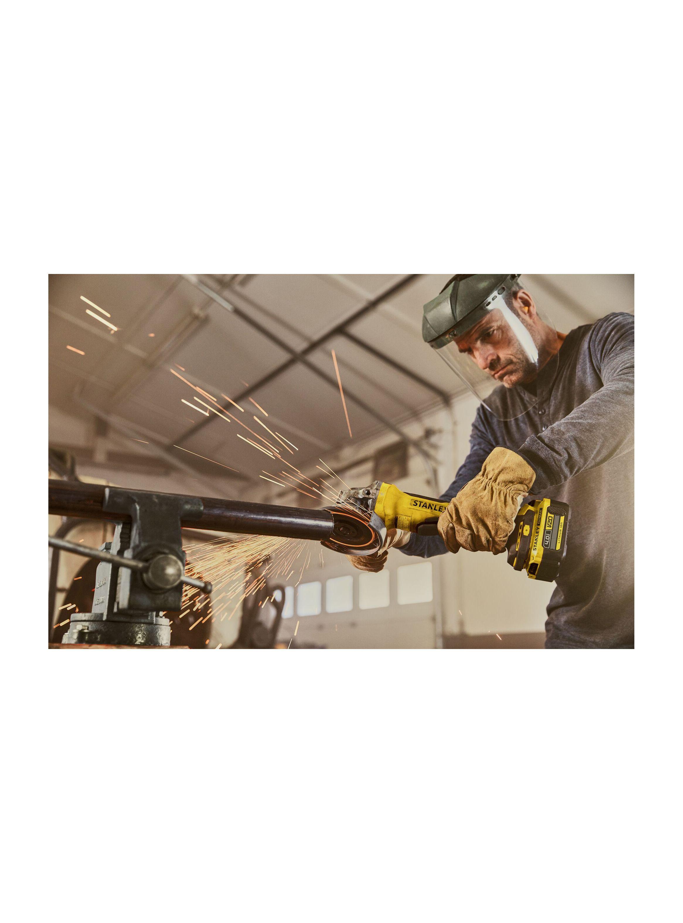 Esmeril angular 4-1/2” y 5” 20V BRUSHLESS STANLEY SBG710B-B2-3