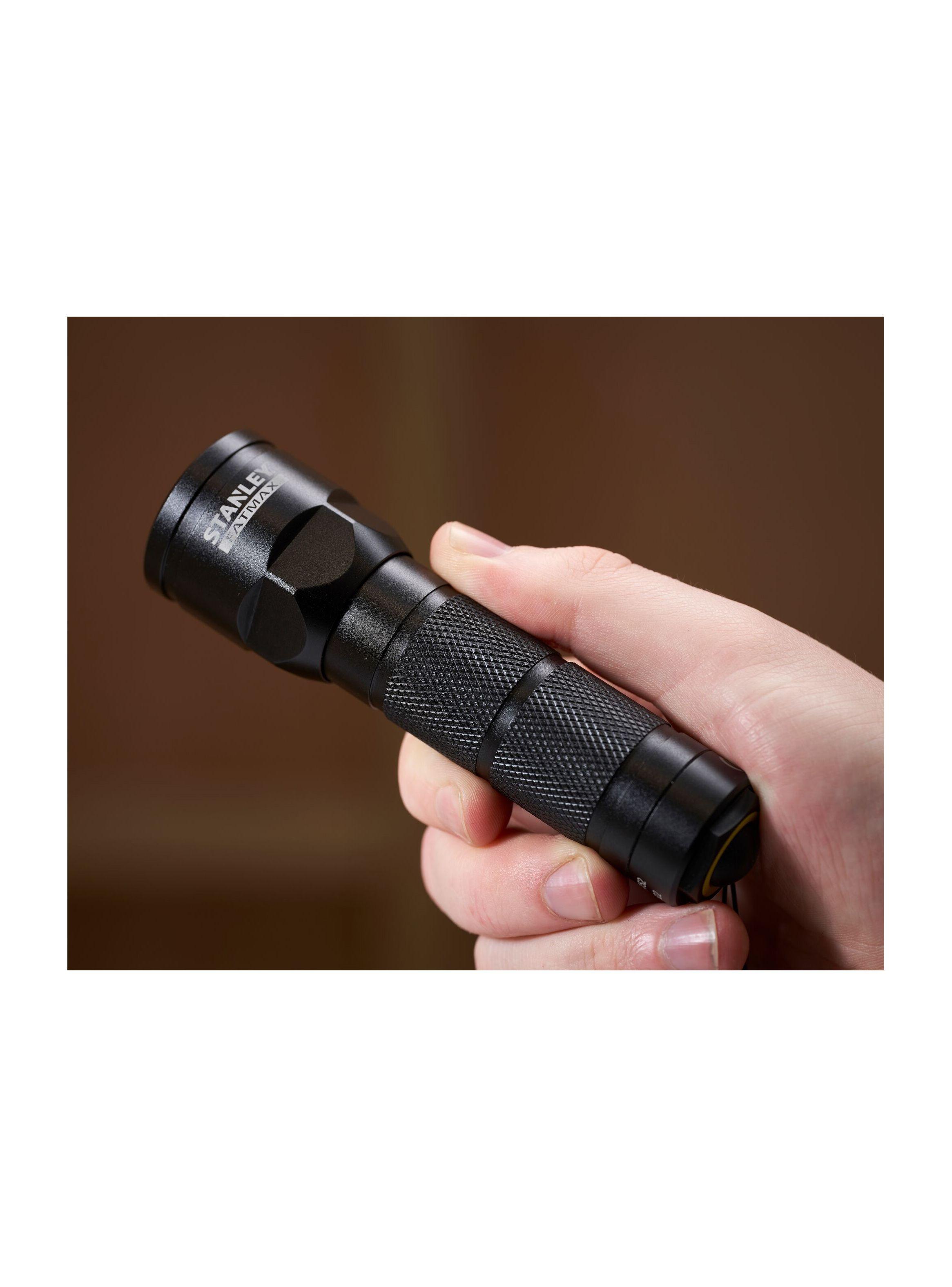 Linterna 120 lúmenes FATMAX STANLEY 1-95-152-4