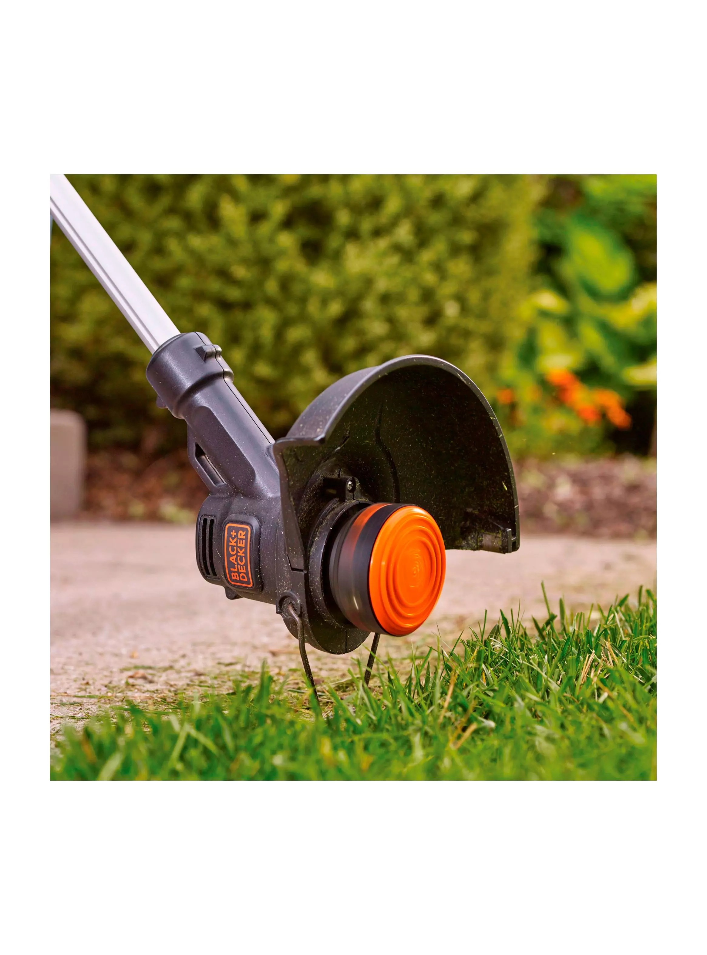 Orilladora Inalámbrica 20V BLACK+DECKER LST201-B2C-4
