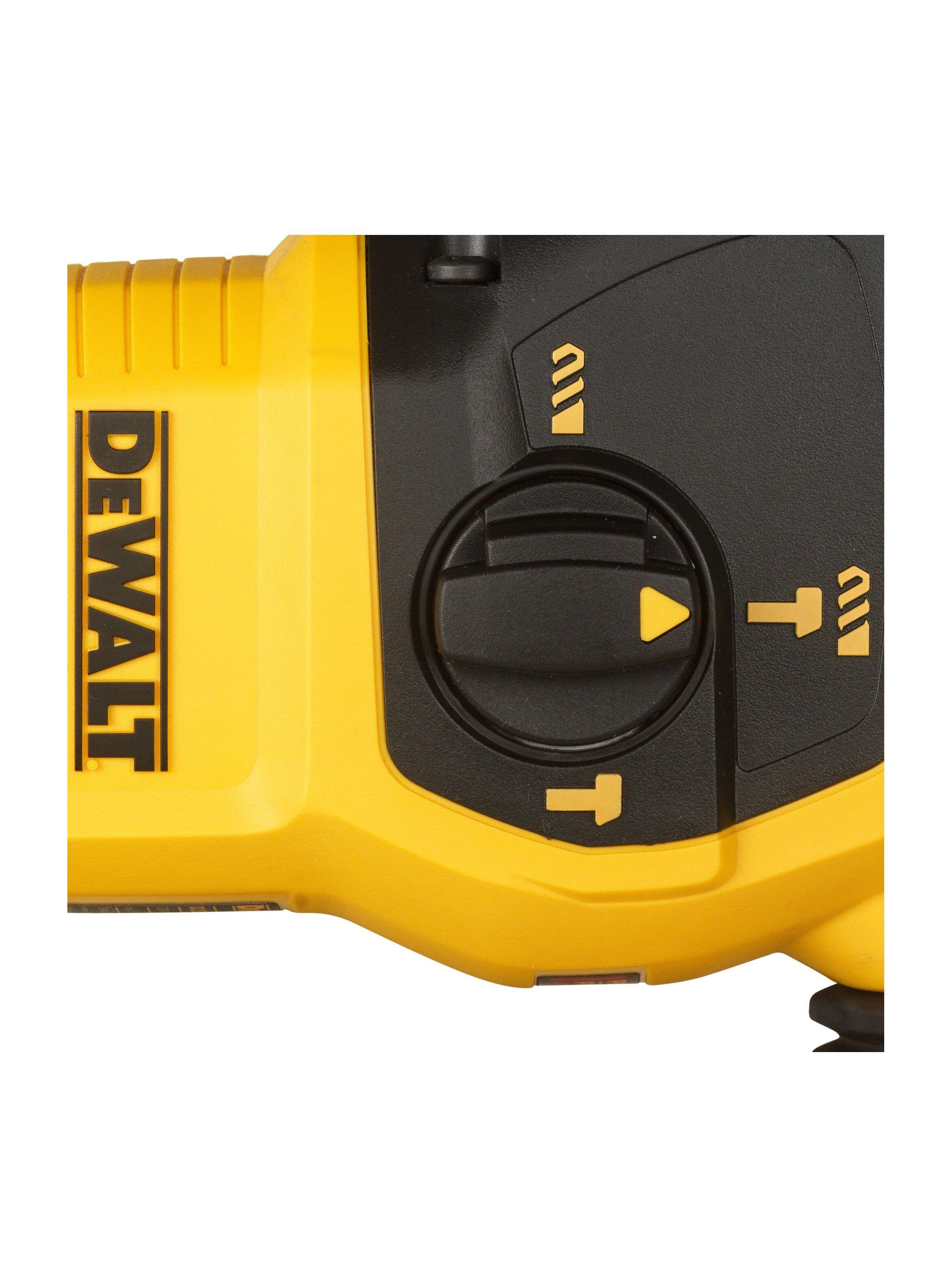 Rotomartillo SDS Plus 950W  D25333K-B2C-2