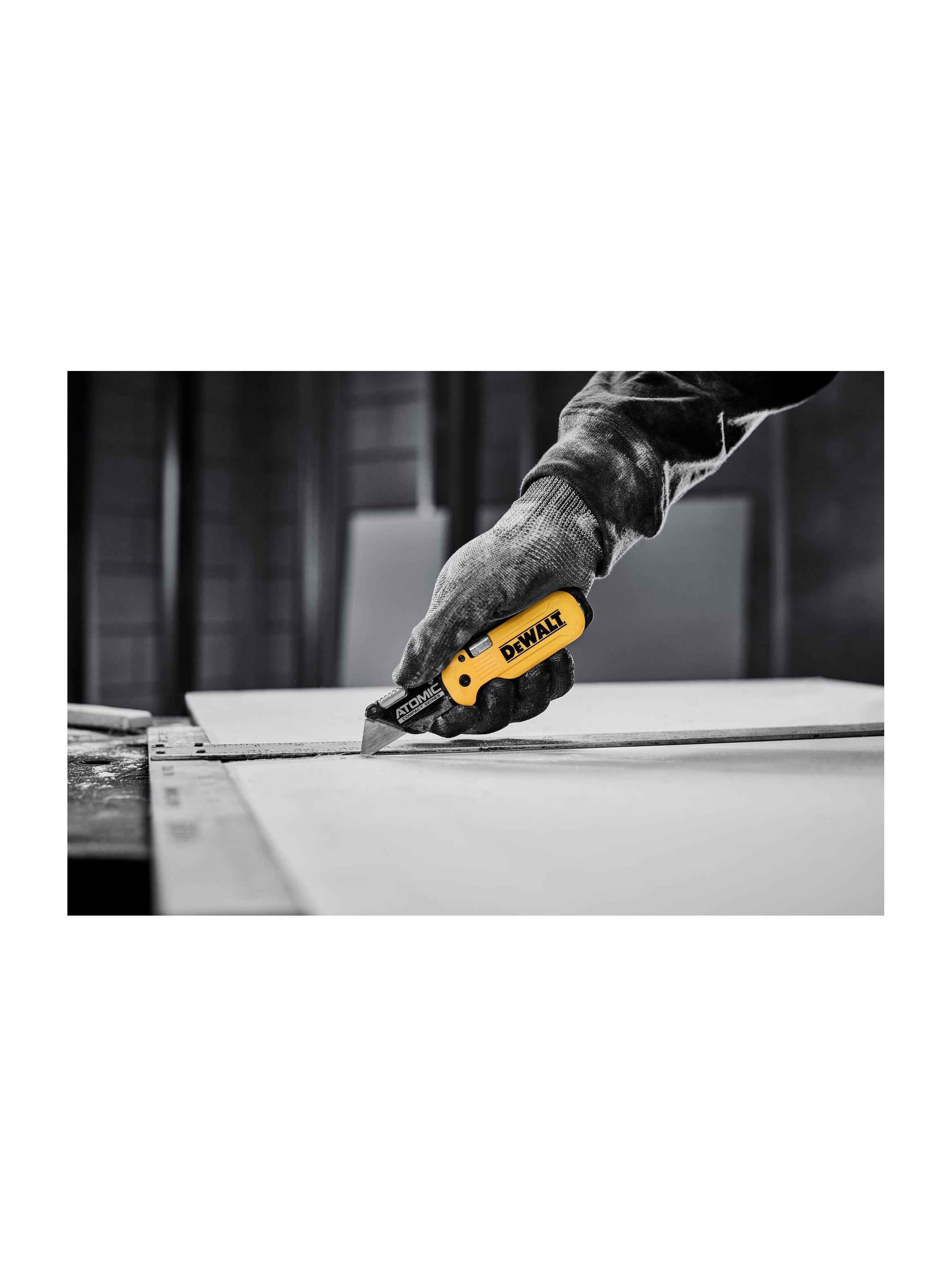 Cuchillo plegable ATOMIC COMPACT SERIES DEWALT DWHT10990-5