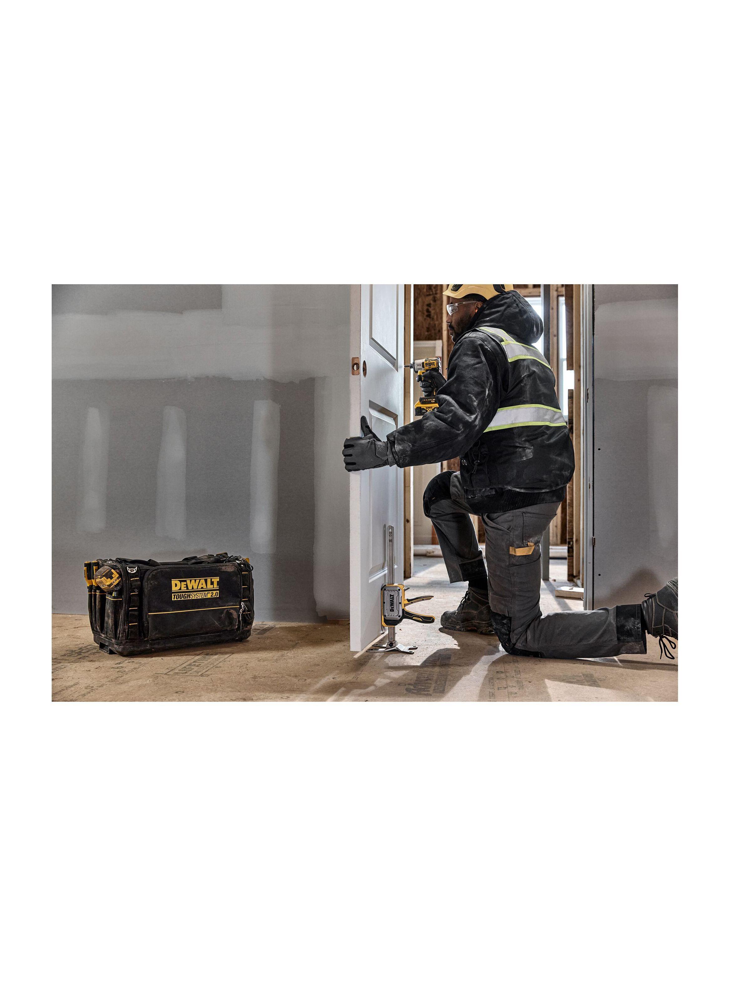 Brazo de elevación 150kg TOUGHSERIES™ DEWALT DWHT83550-4