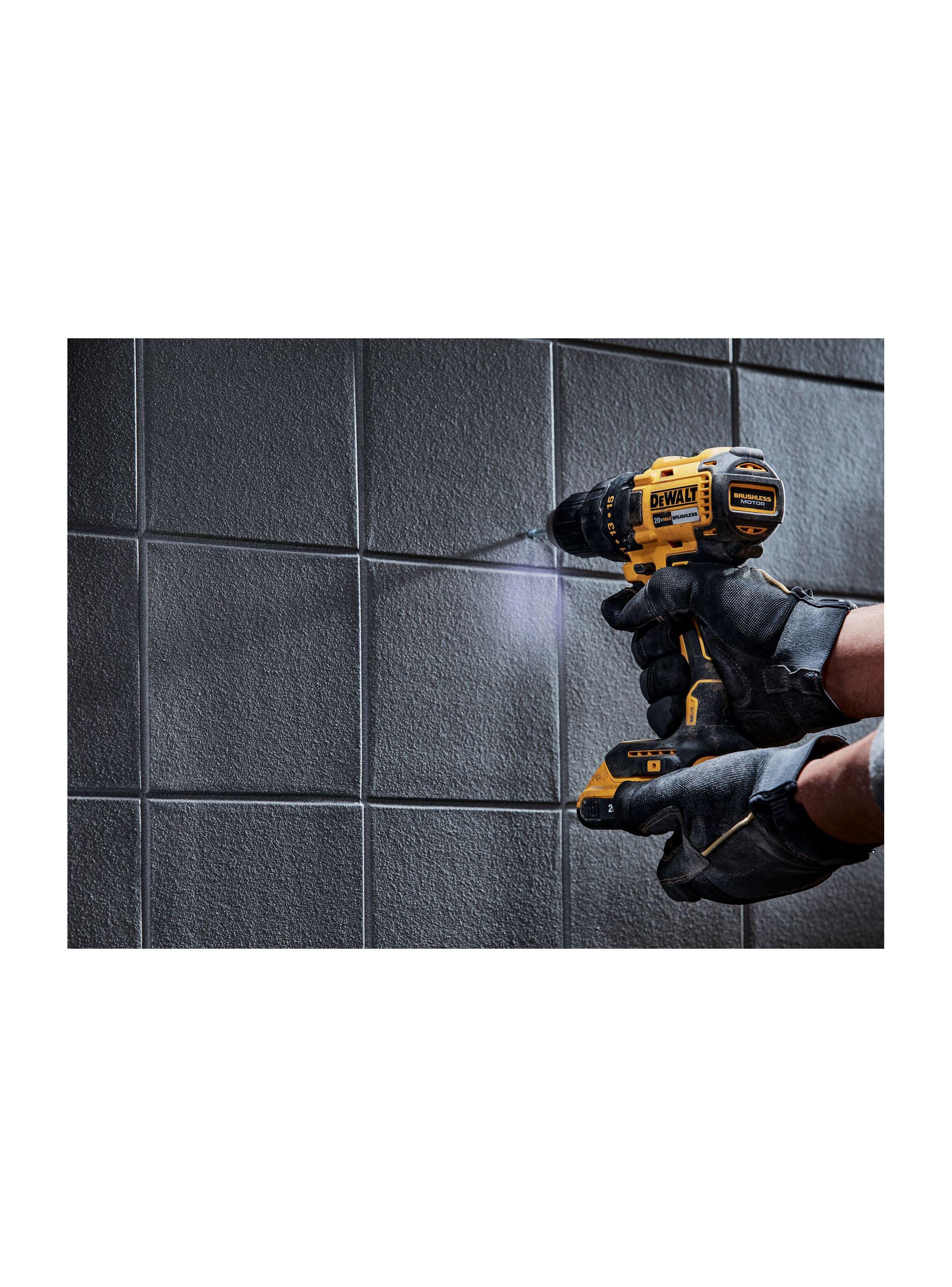 Kit Taladro Percutor/Atornillador 1/2" 20V + acces DEWALT-5