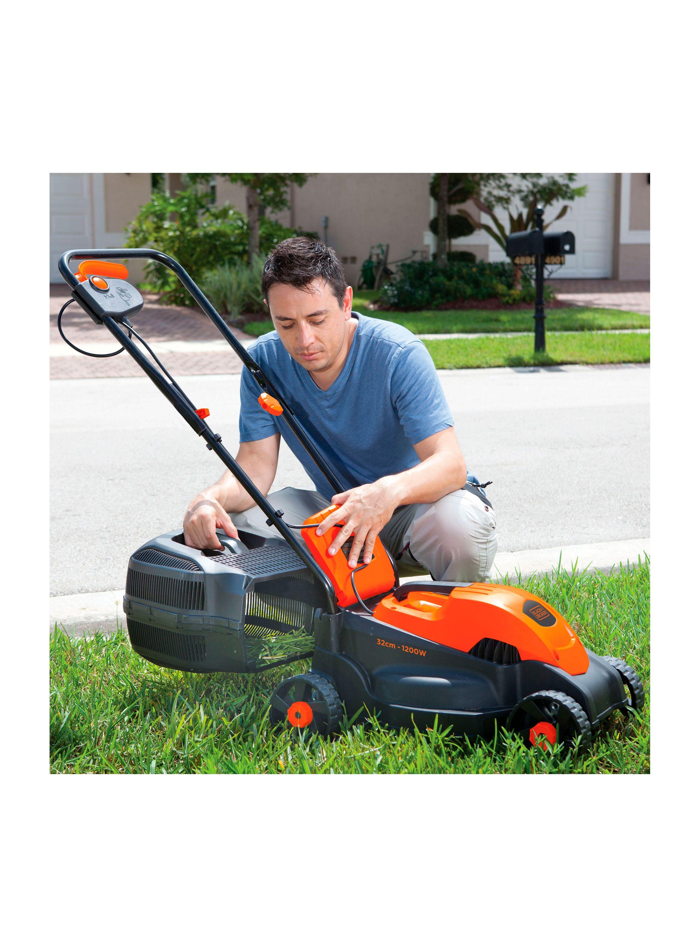 Cortadora de pasto 1200W + soplador 20V BLACK+DECKER GR1000-LSW221-4