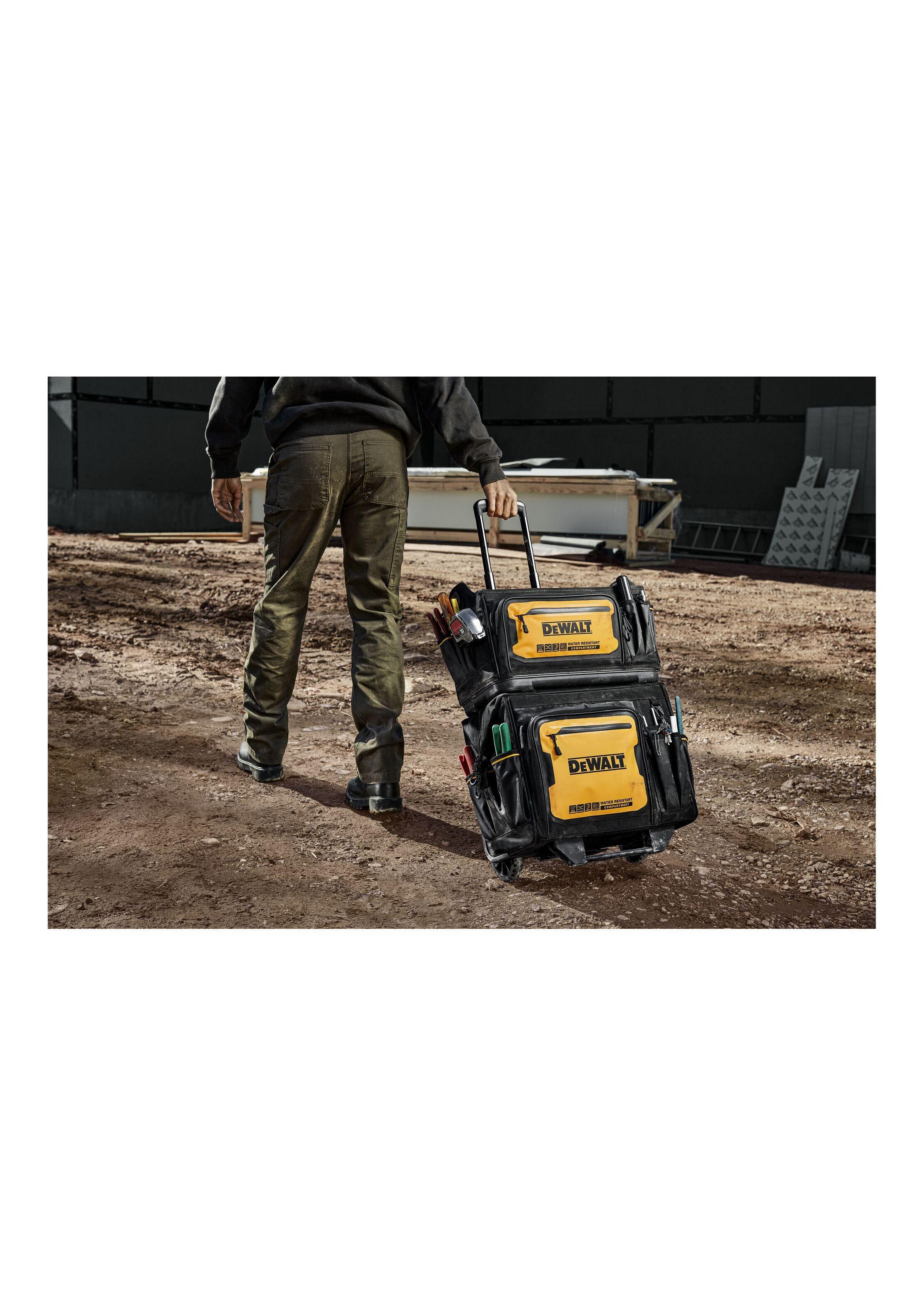 Bolso p/herramientas con ruedas 18" 27 bolsillos DEWALT DWST560107-6