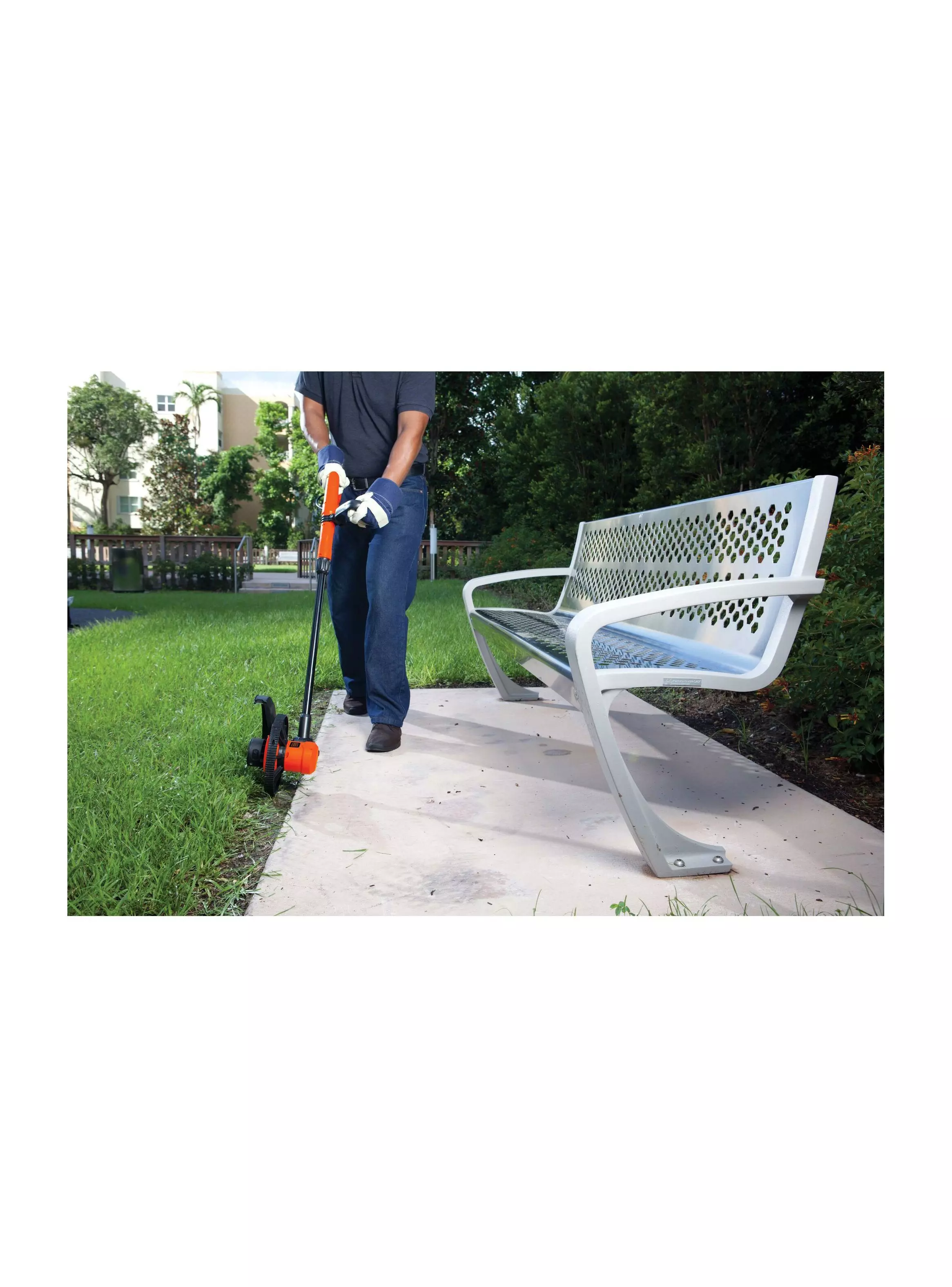 Cortadora De Pasto + Orilladora BLACK+DECKER GR1000-GL600N-4