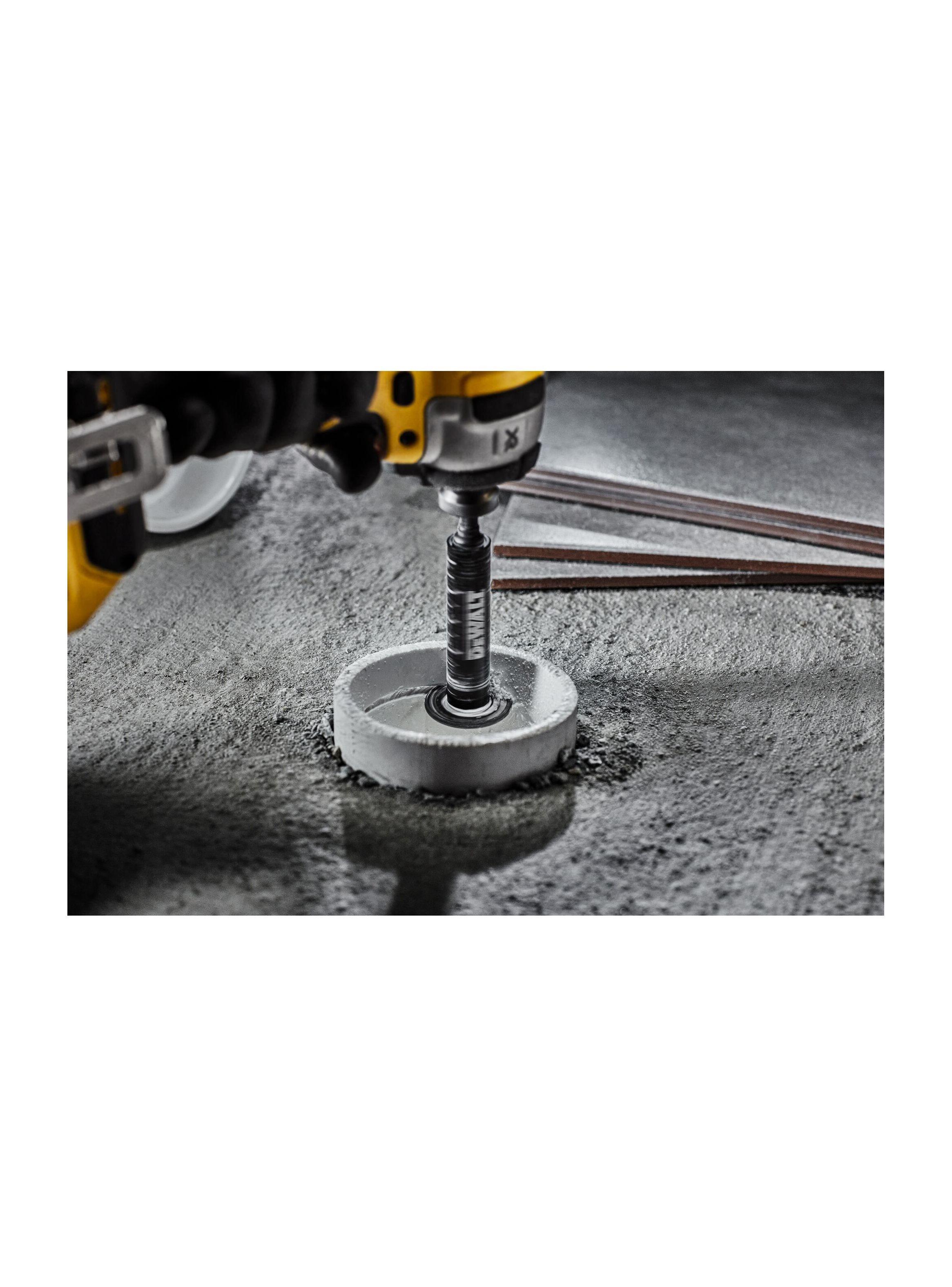 Cortador de tubos de PVC DEWALT DWAIPCIR-3