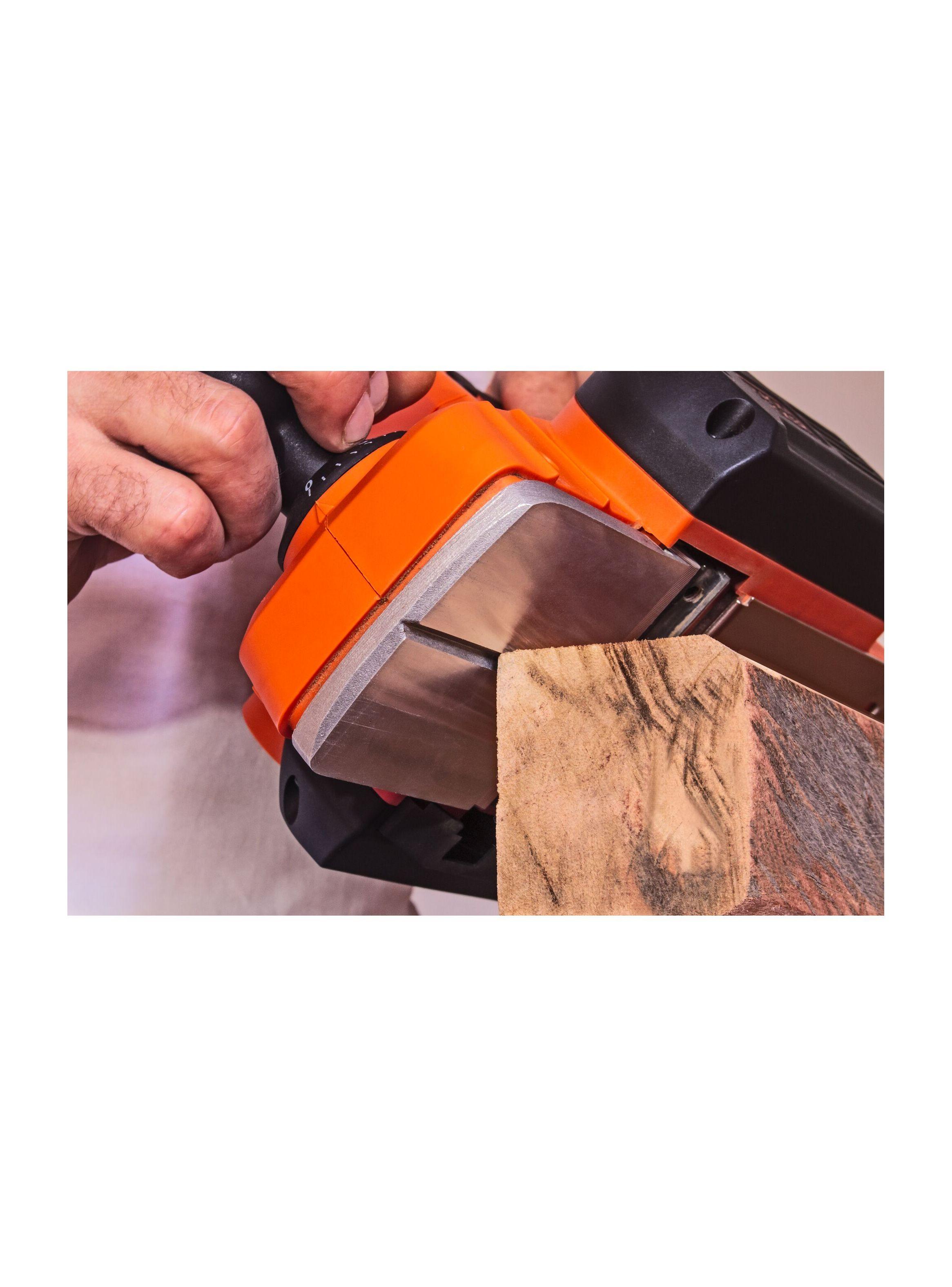 Cepillo Eléctrico 710W BLACK+DECKER BEW712-B2C-4