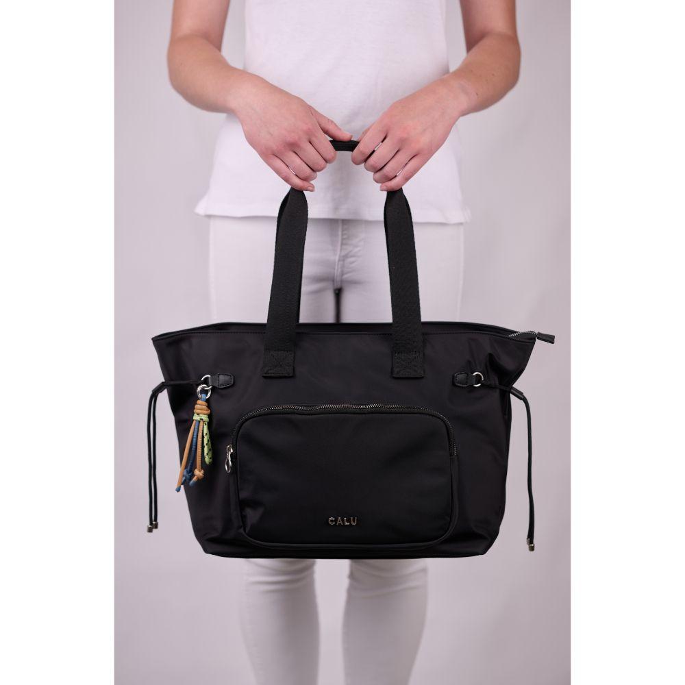 Cartera Tote Amplia Ginger Negro Calu-6