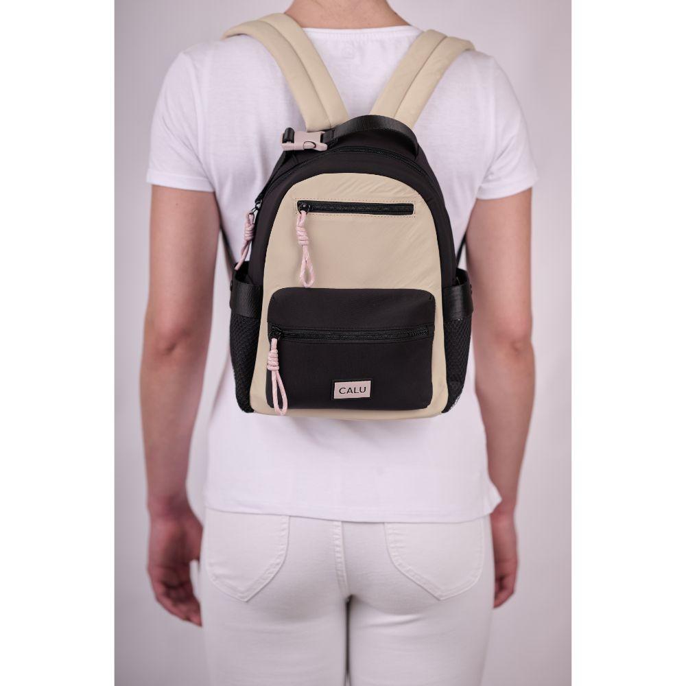Mochila Moda Iggy Negro Calu-5