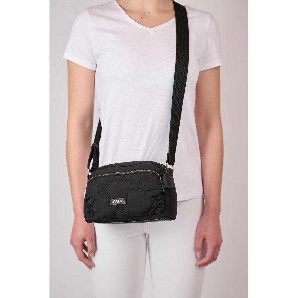 Cartera Pequeña Amelia Negro Calu-6