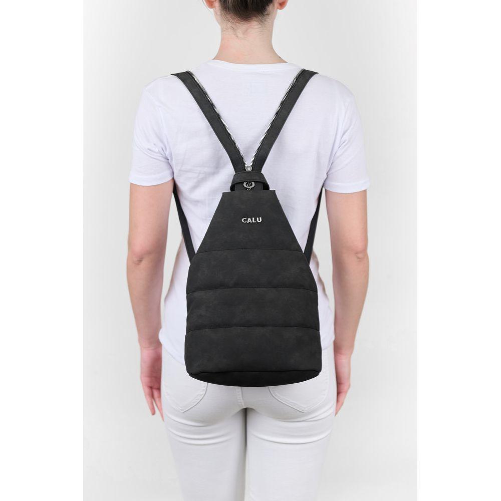 Mochila y Crossbody Amelie PU Negro Calu-5
