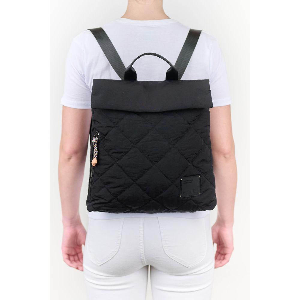 Mochila Slim Billie con Tapeta Negro Calu-5