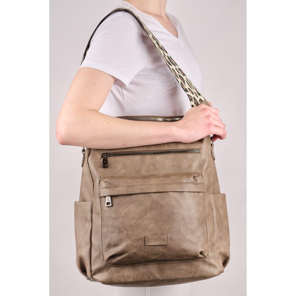 Mochila Cartera Mujer Monstera Taupe Calu-6
